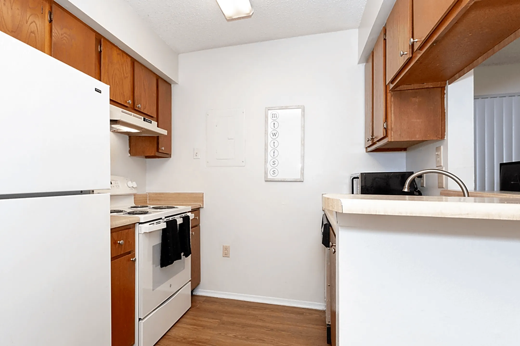 Afton Oaks Apartments 12074 Newcastle Ave Baton Rouge, LA