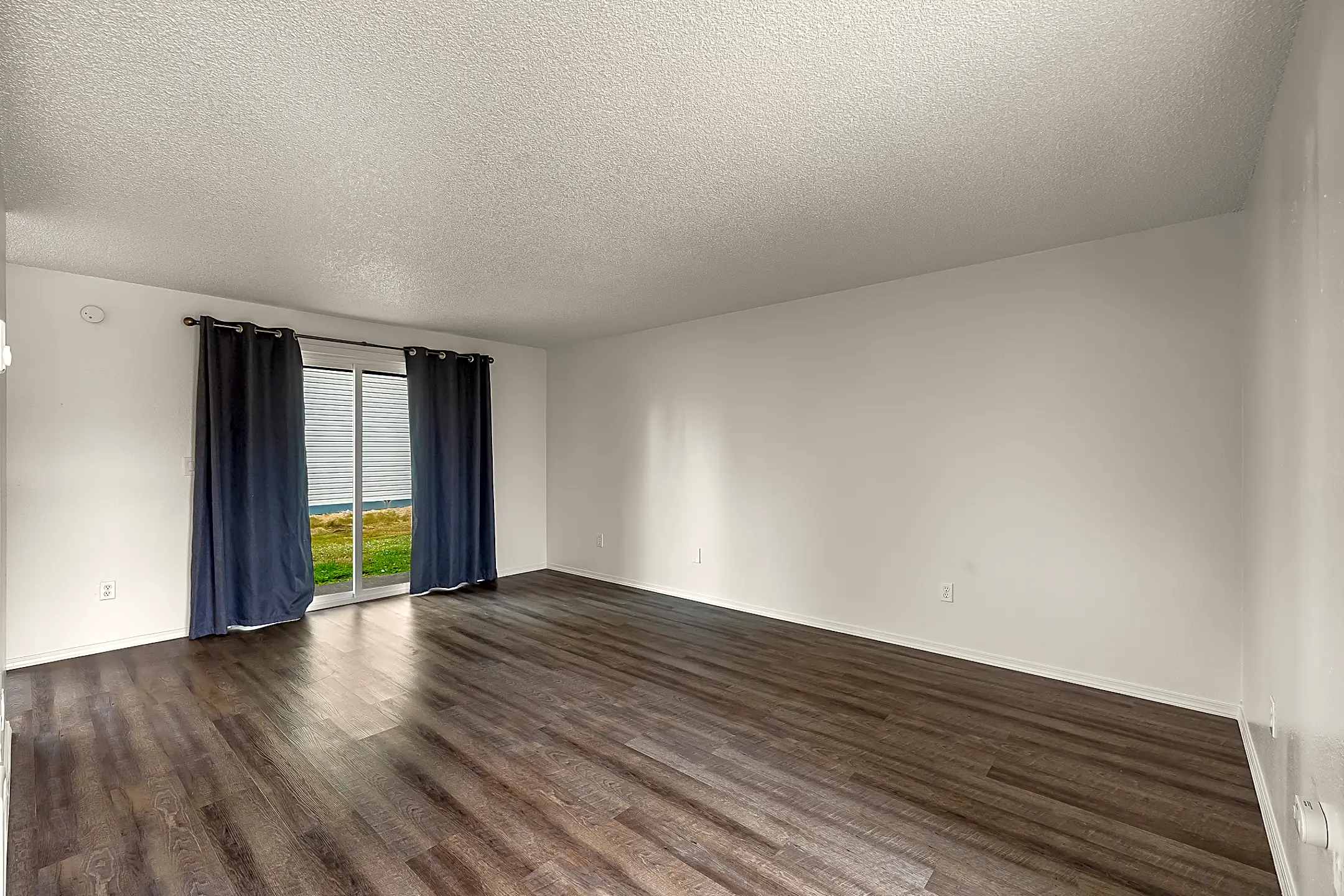 807 E Park Ave 807 E Park Ave unit 3 Montesano, WA Apartments for