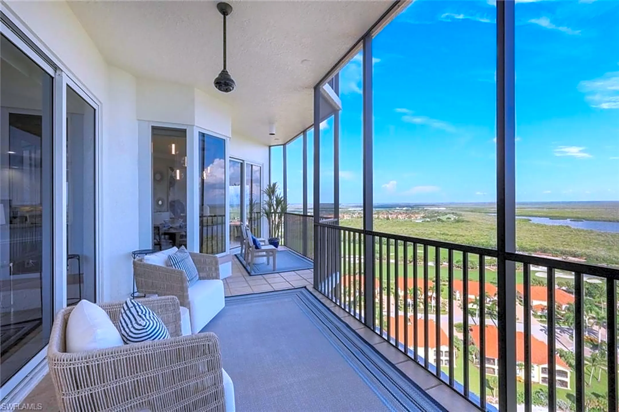 1060 Ln 2002 Condos Naples, FL 34114