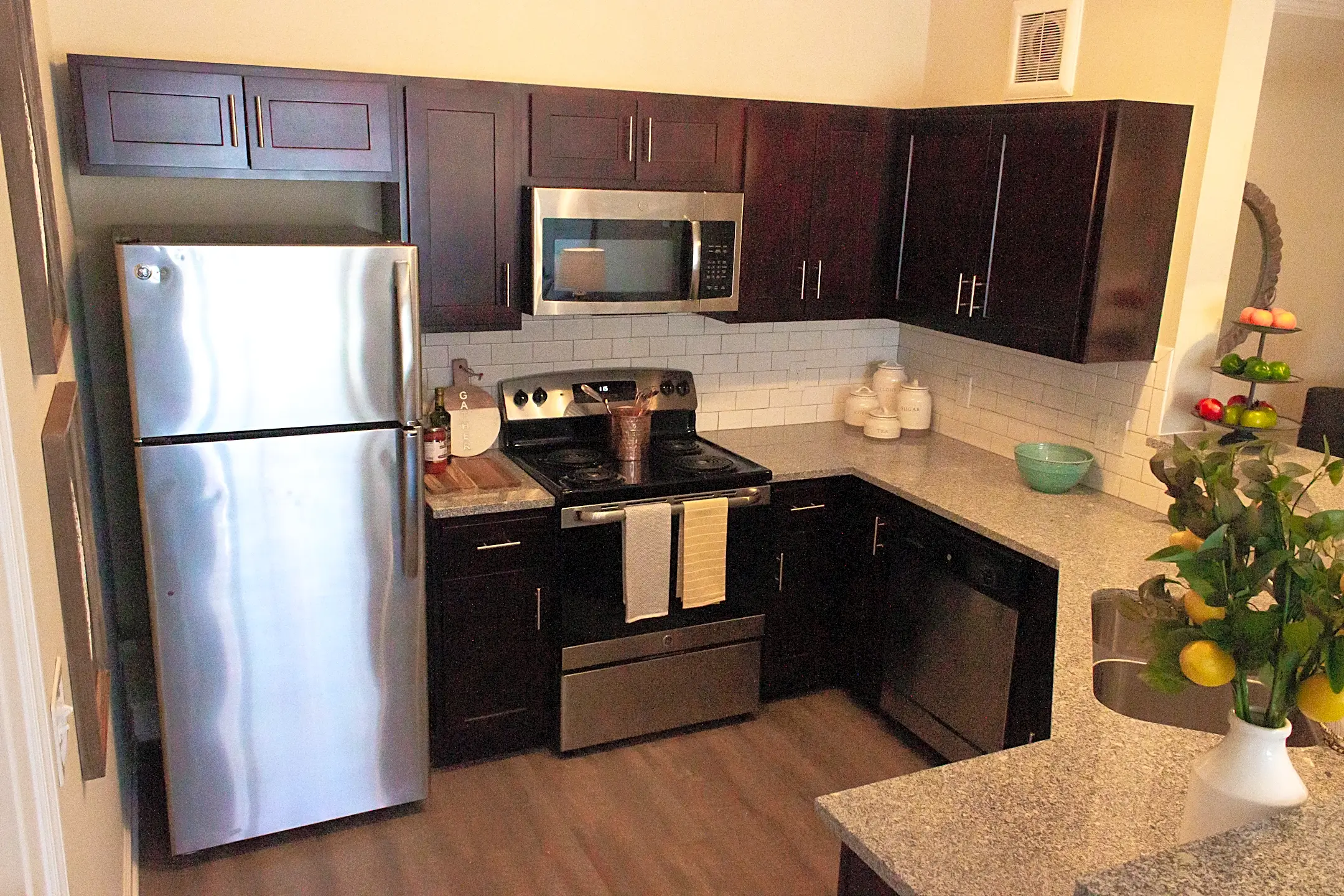 Warrick Trail Apartments 9899 Warrick Trl Newburgh, IN Apartments