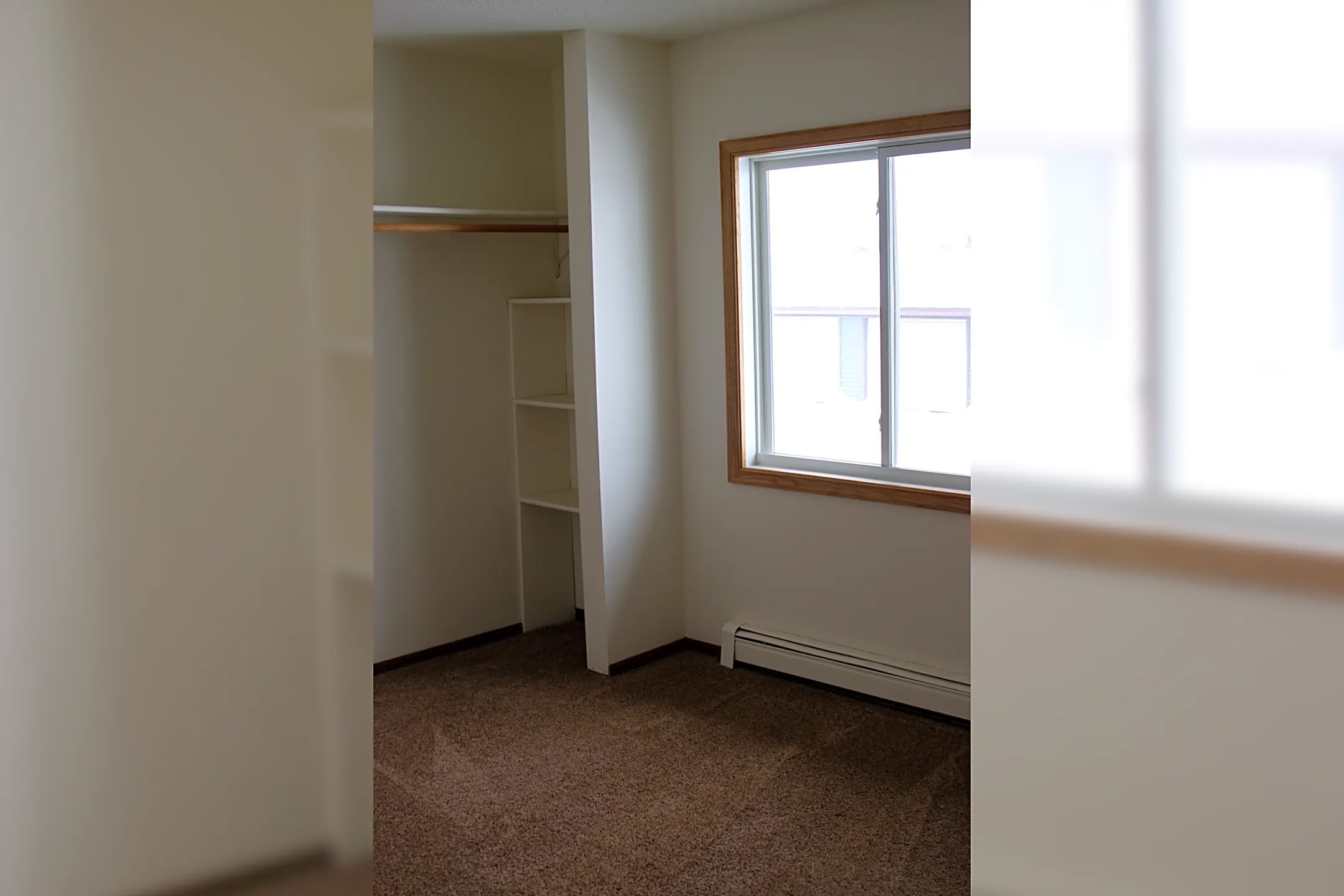 Shamrock Lane Apartments Devils Lake, ND 58301