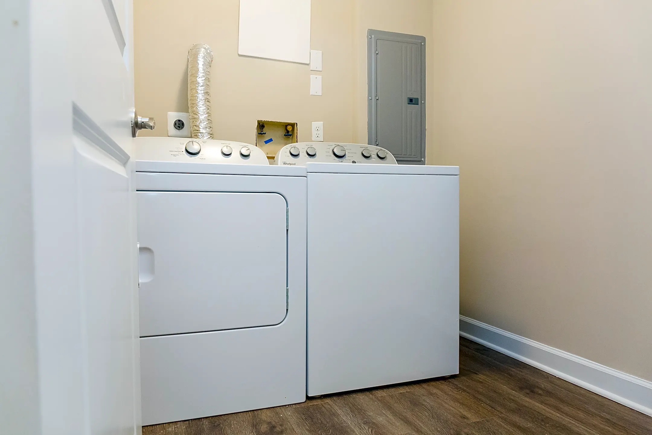 Greenhills Townhomes and Apartments 10577 Tralee Ter Damascus, MD