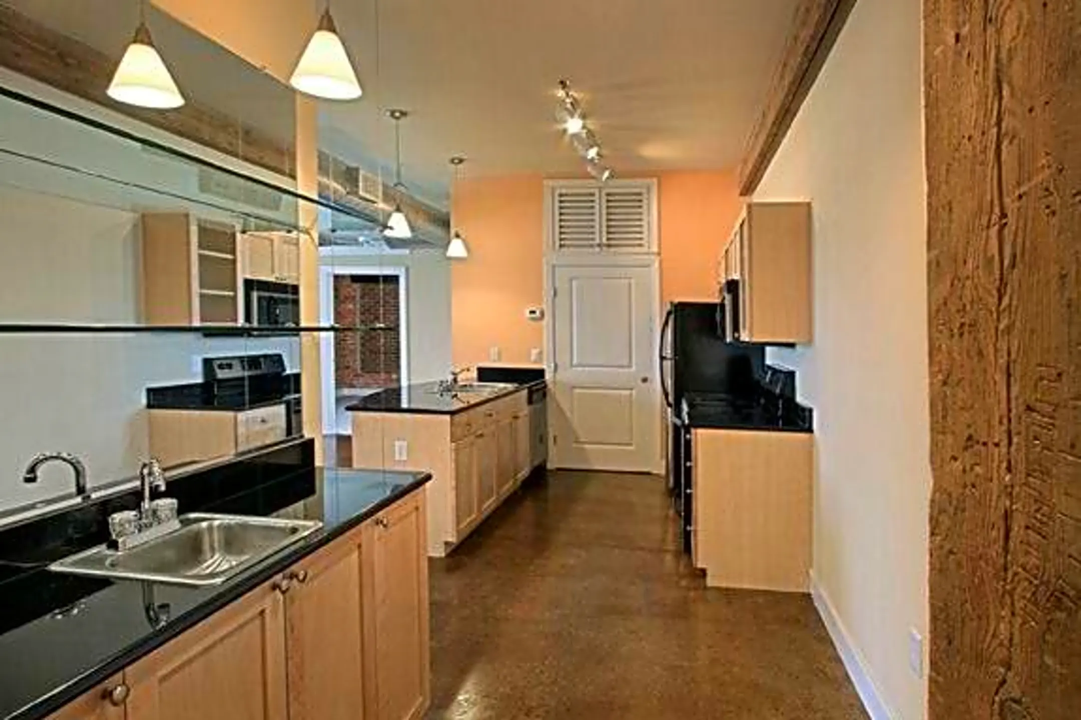 Dunlop Street Lofts Petersburg, VA 23803