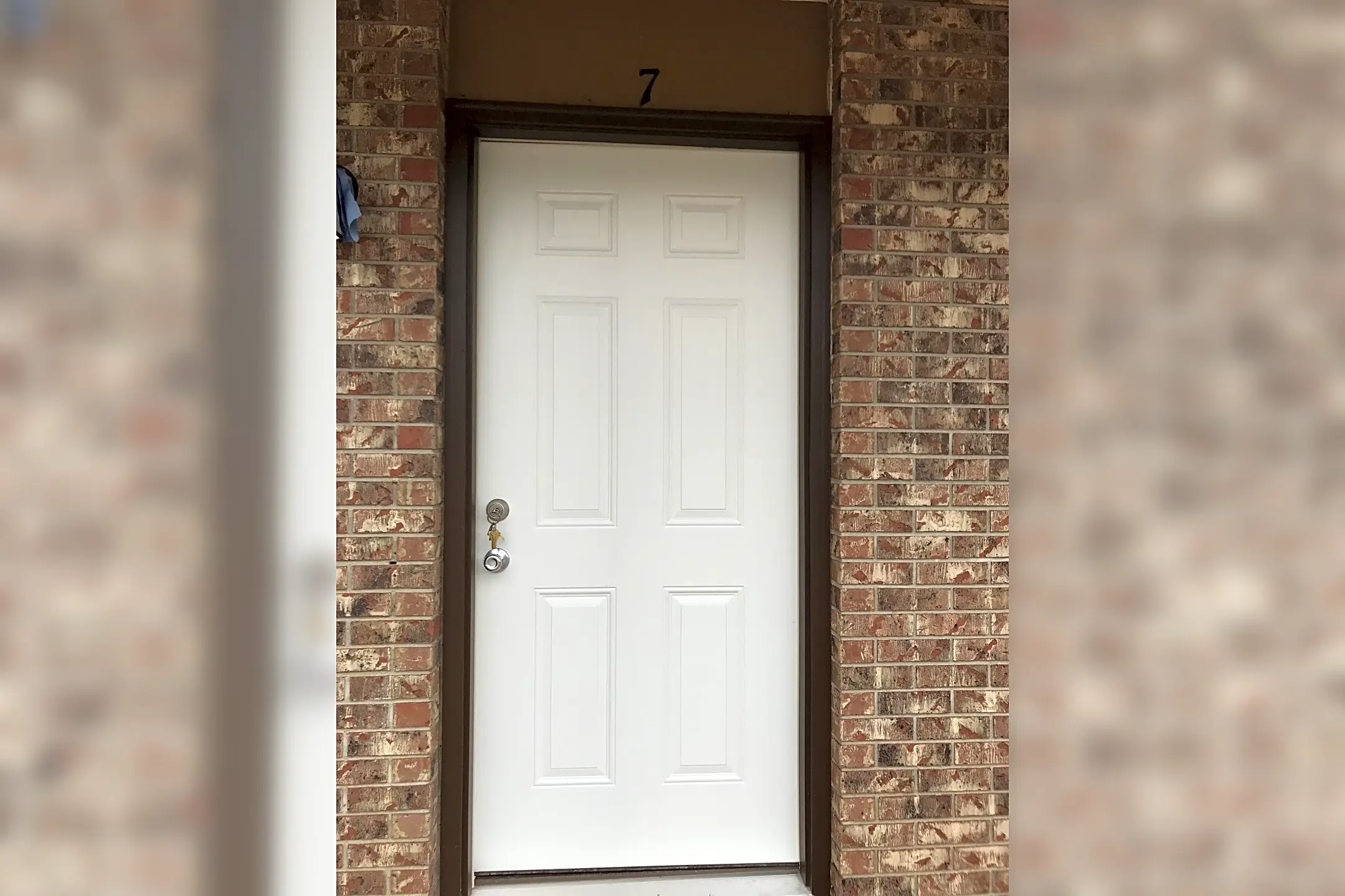 109 S Grant St Apartments Russell, KS 67665