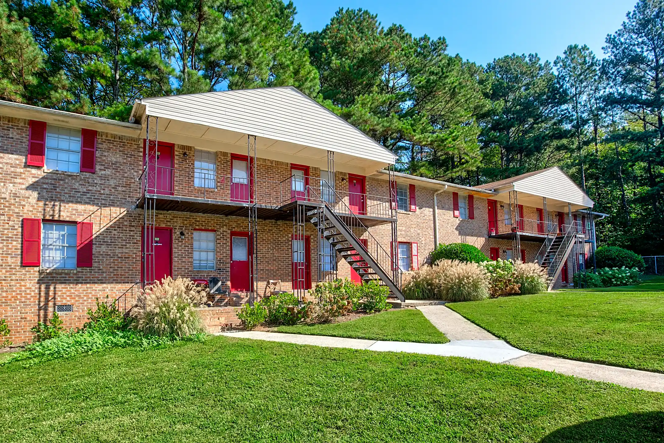 Willow Park Apartments 1466 Rockcut Rd Forest Park, GA Apartments