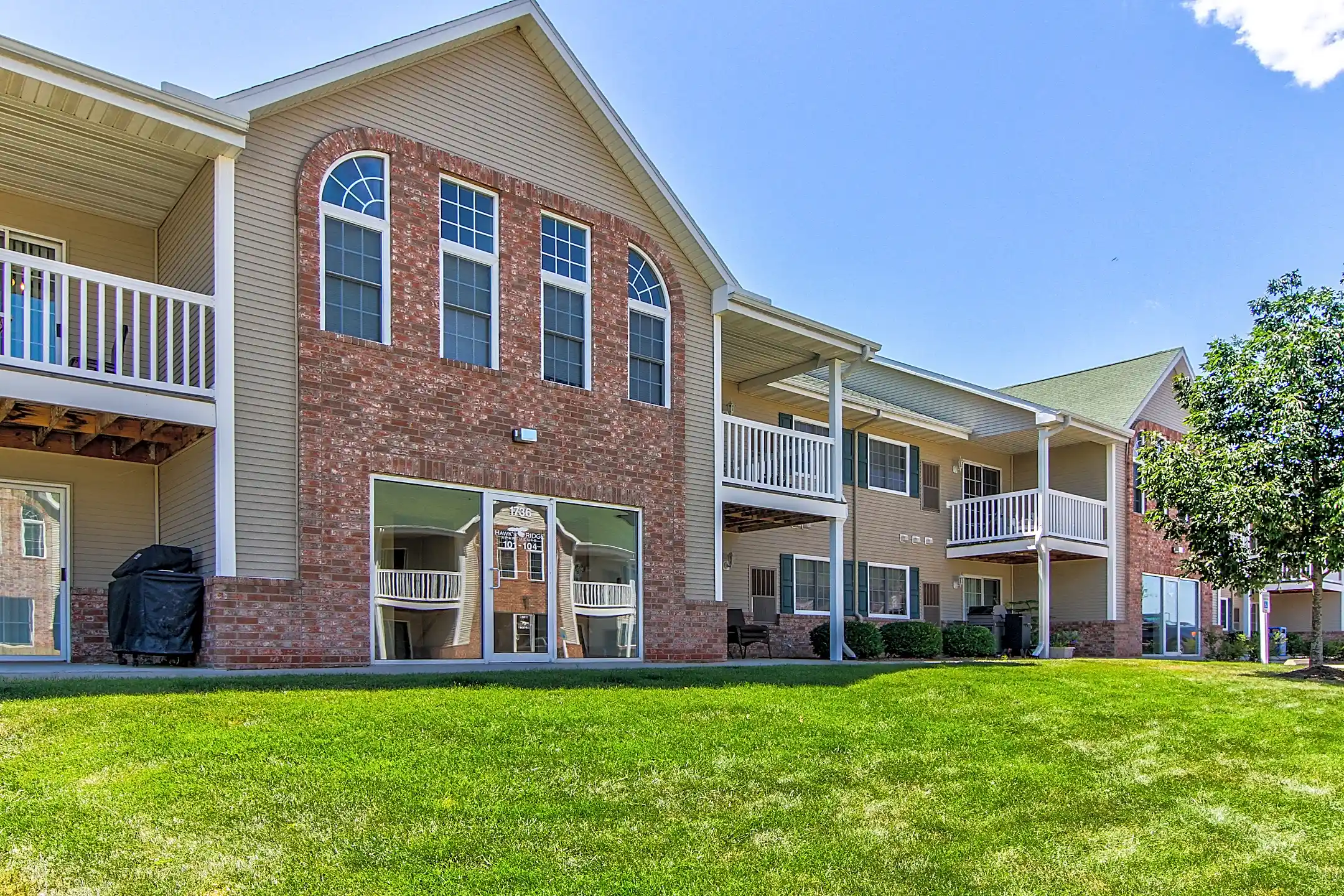 Hawk's Ridge Apartments Beloit, WI 53511