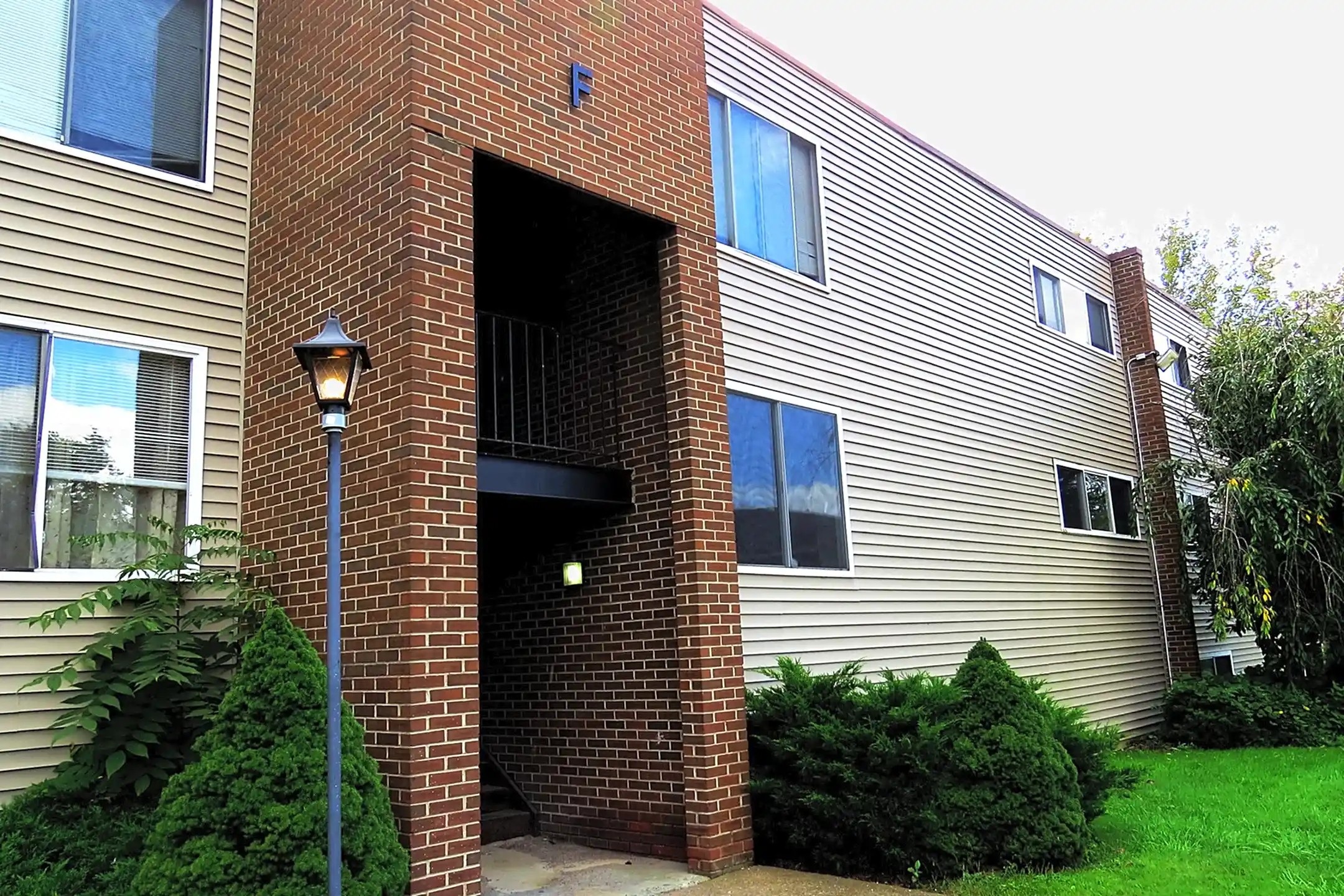 Kingswood Gardens Apartments Liverpool, NY 13088