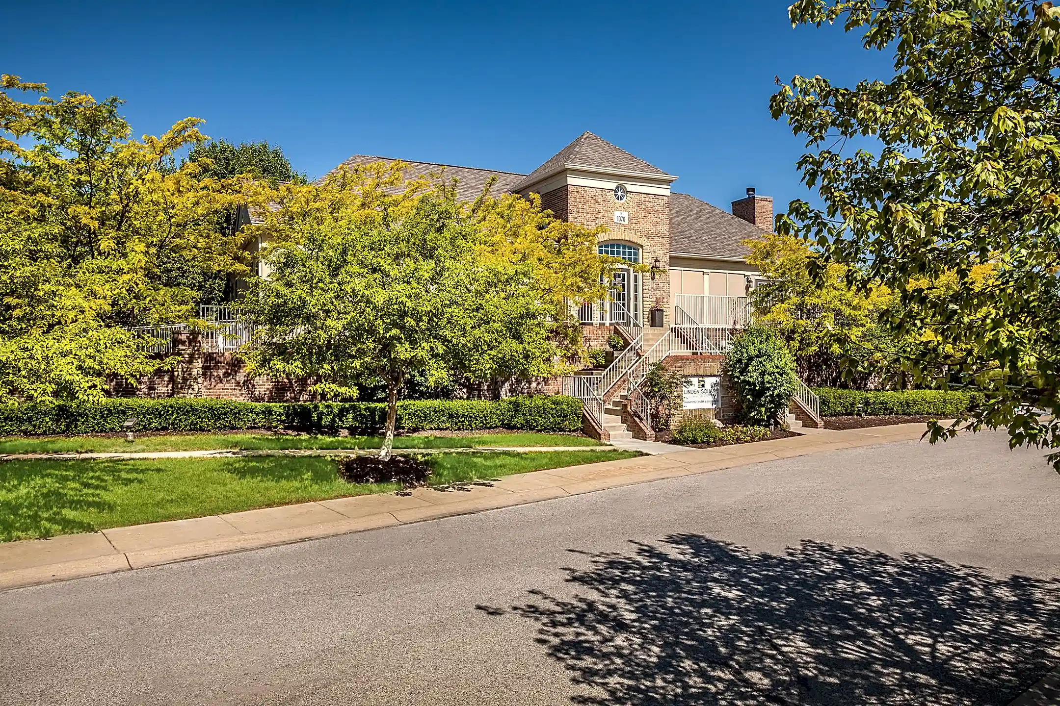 Linden Square Village Indianapolis, IN 46234