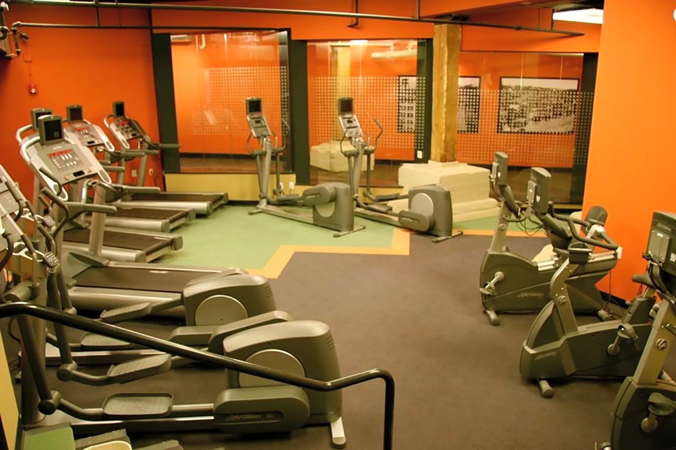 Fitness Weight Room - Dill Building - Richmond, VA