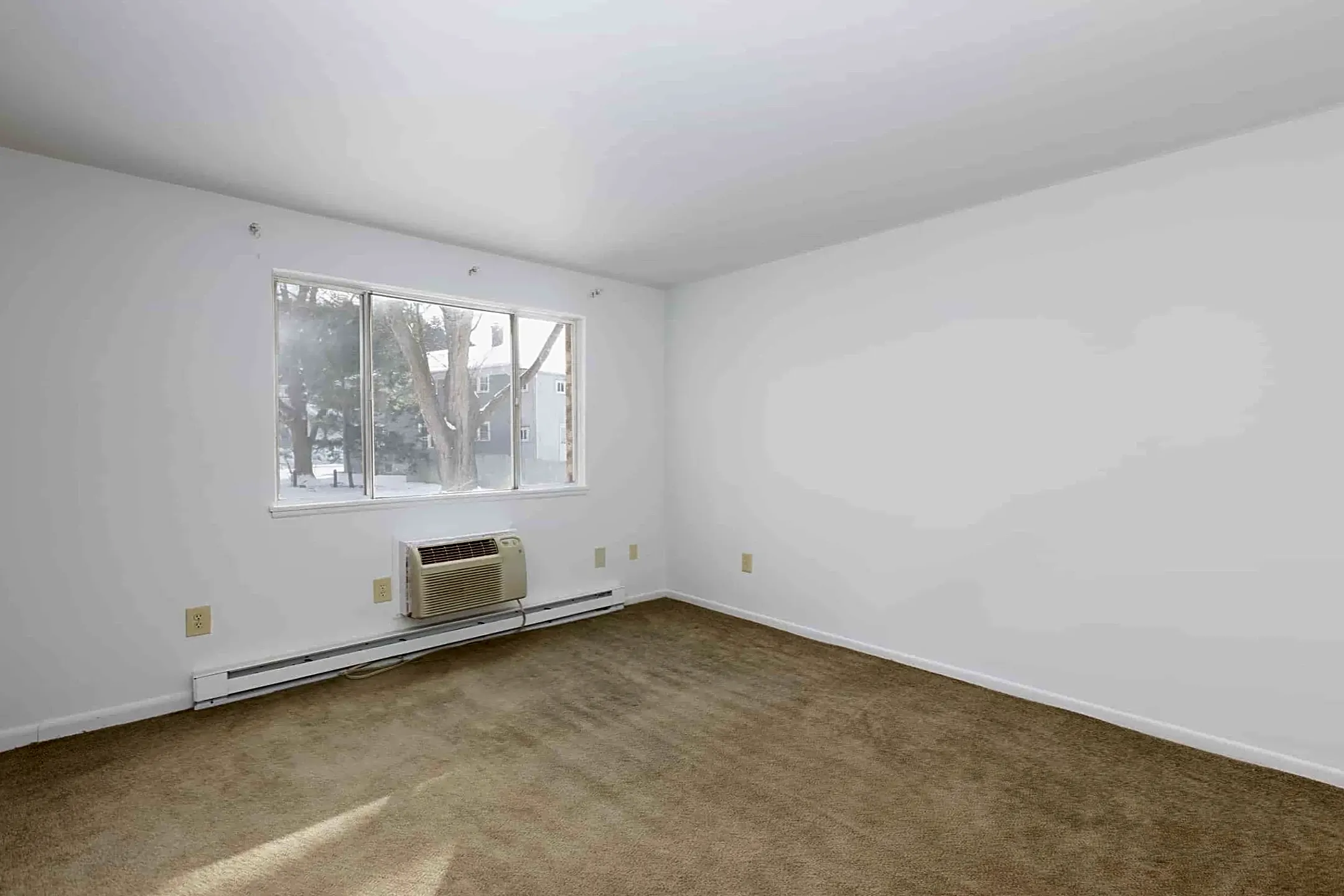 401 W Main Endicott Properties Endicott, NY 13760