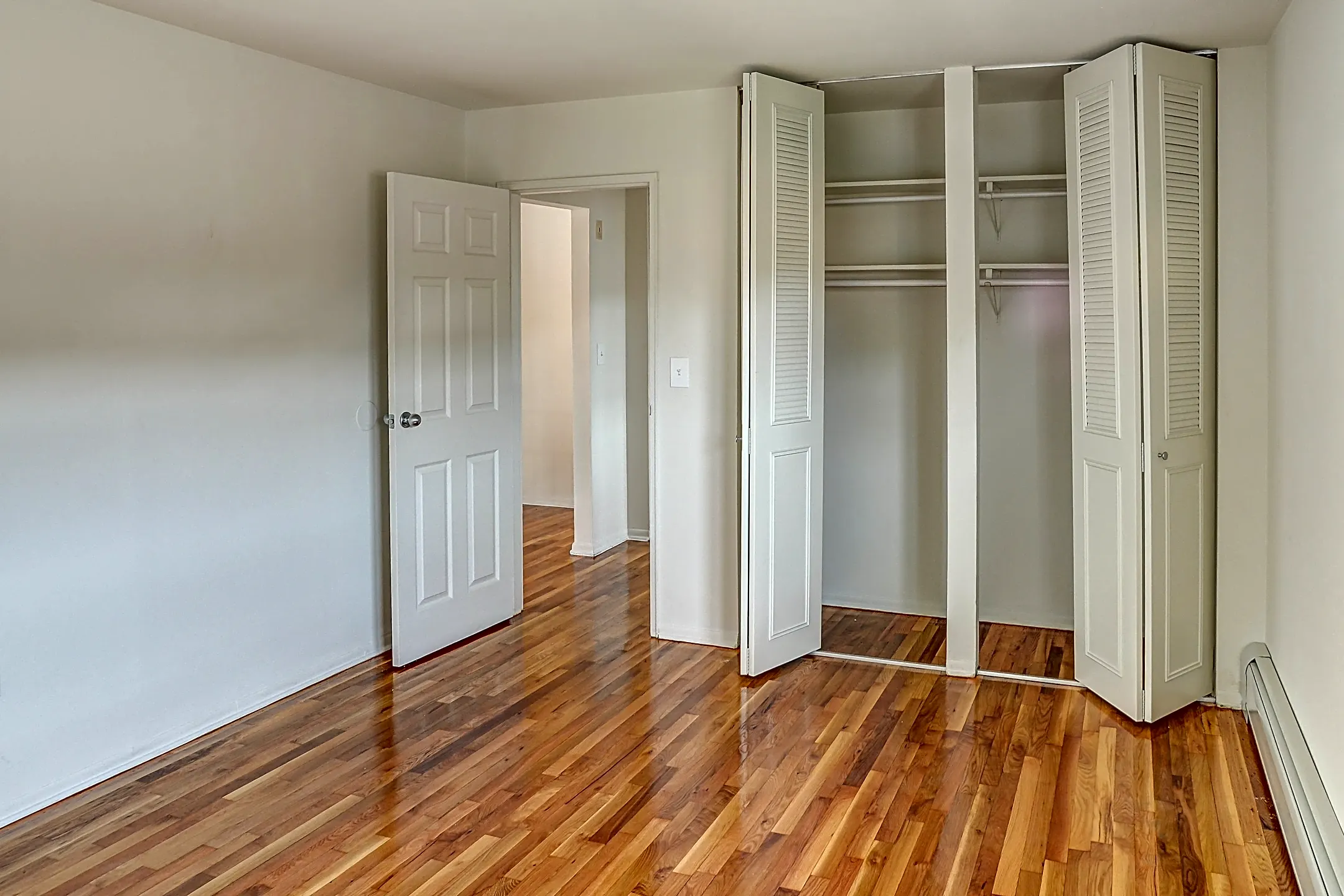 Liberty Bell Village Little Ferry, NJ 07643