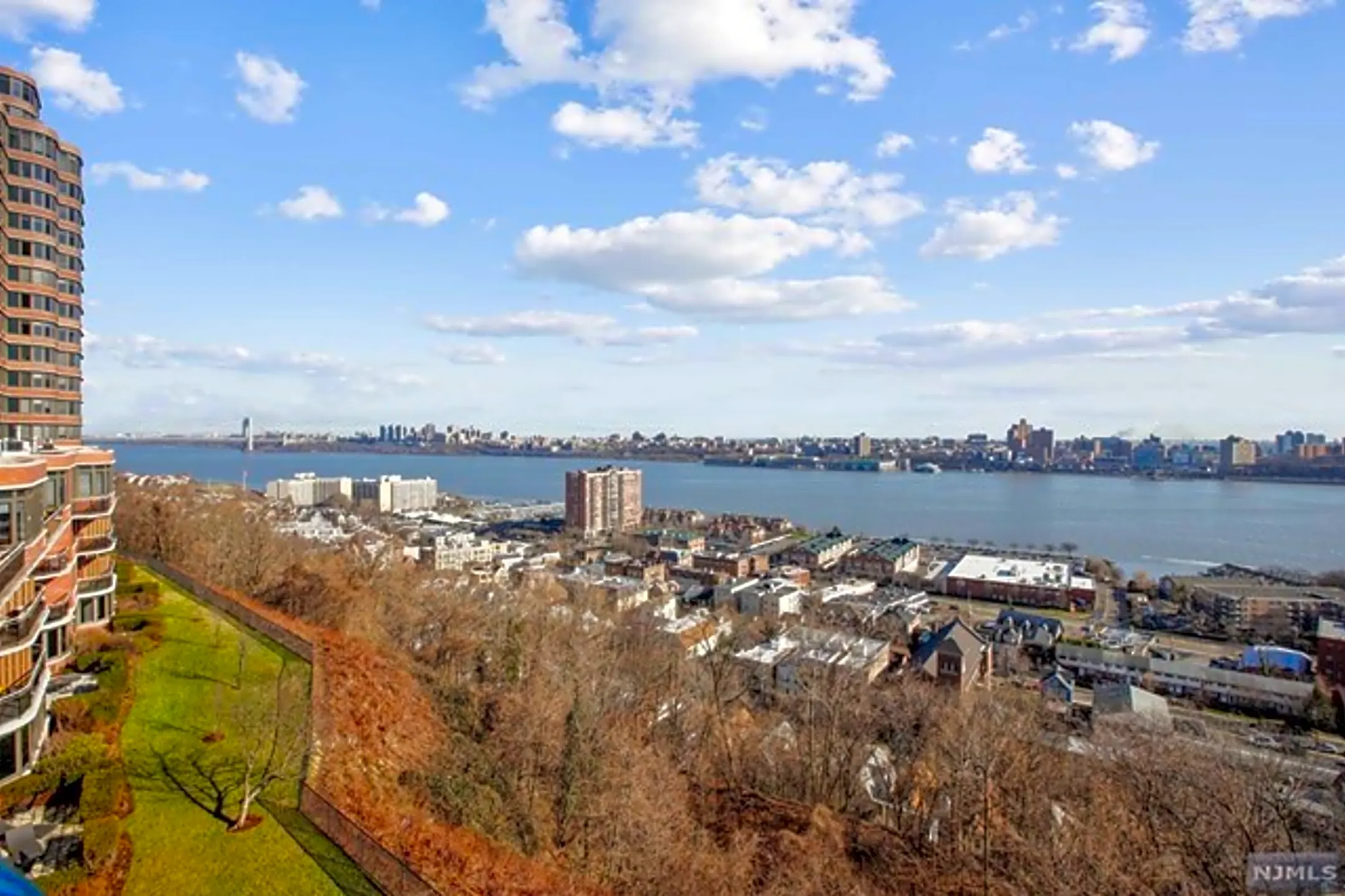 100 Carlyle Dr #5LS | Cliffside Park, NJ Houses for Rent | Rent.