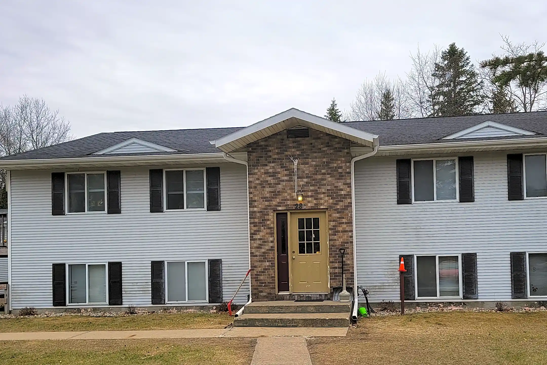 280 Shannon Ct Apartments Plover, WI 54467