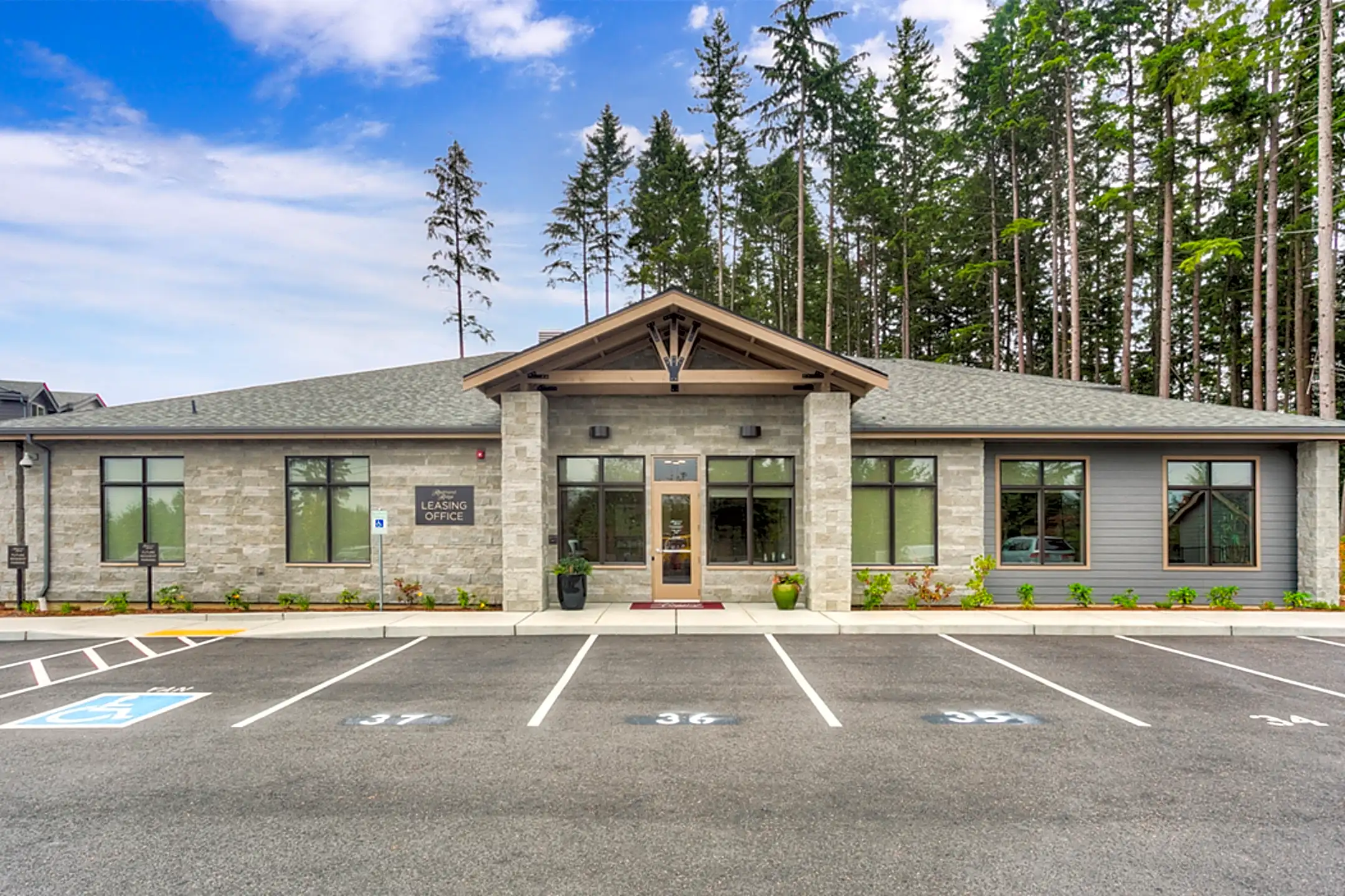 Redmond Ridge 11099 Eastridge Drive Northeast Redmond, WA