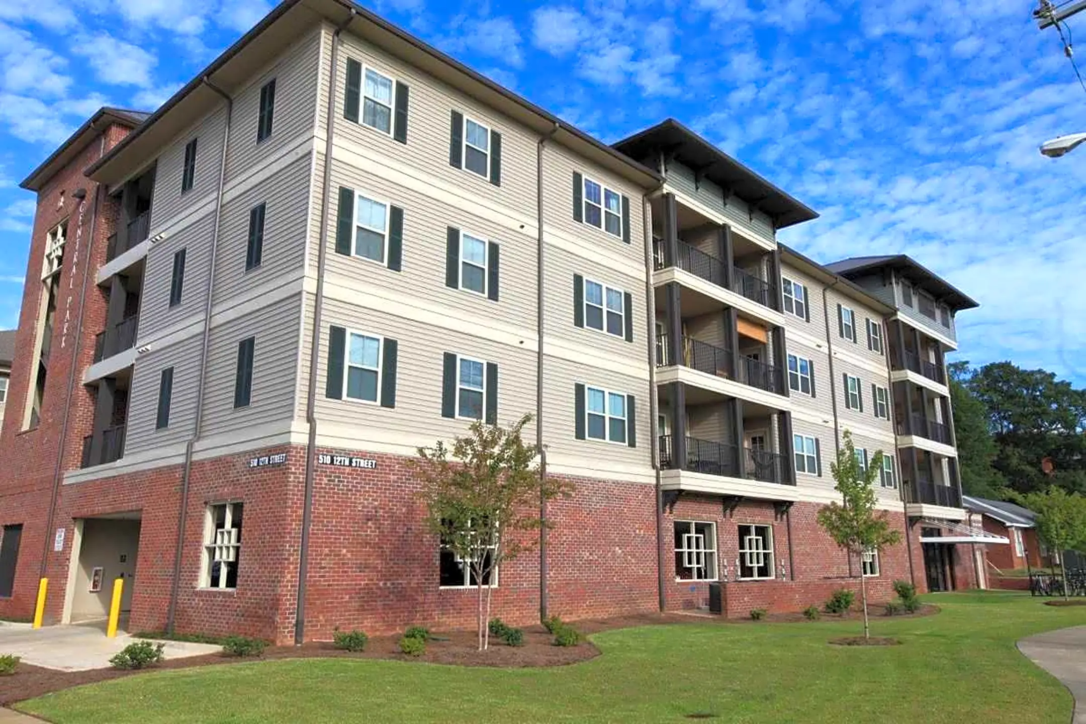 Building - Central Park - Tuscaloosa, AL