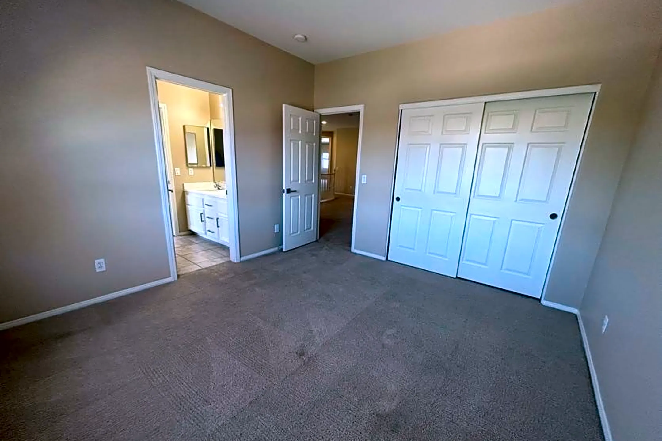 Bedroom - 9735 Phoenician Ave #0 - Las Vegas, NV