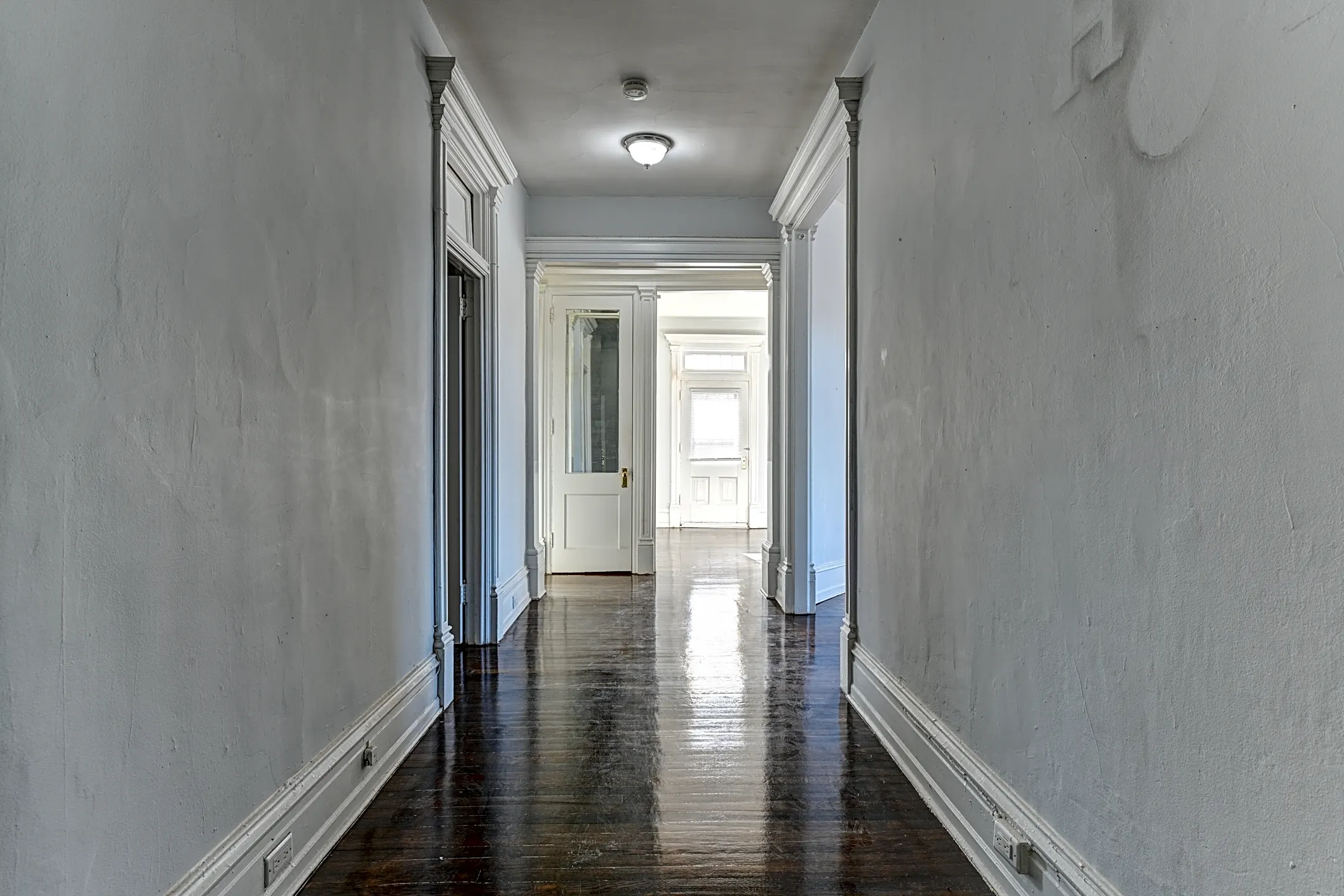 Pelham Court Apartments - Philadelphia, PA