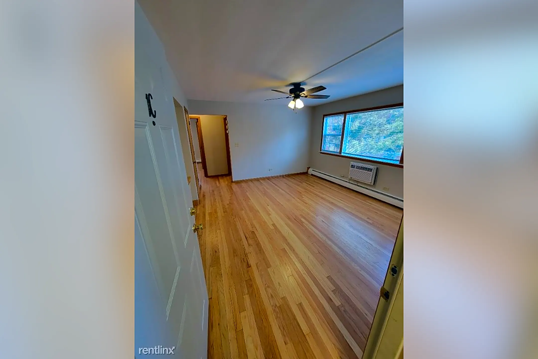 713 Lake St Condos Antioch, IL 60002