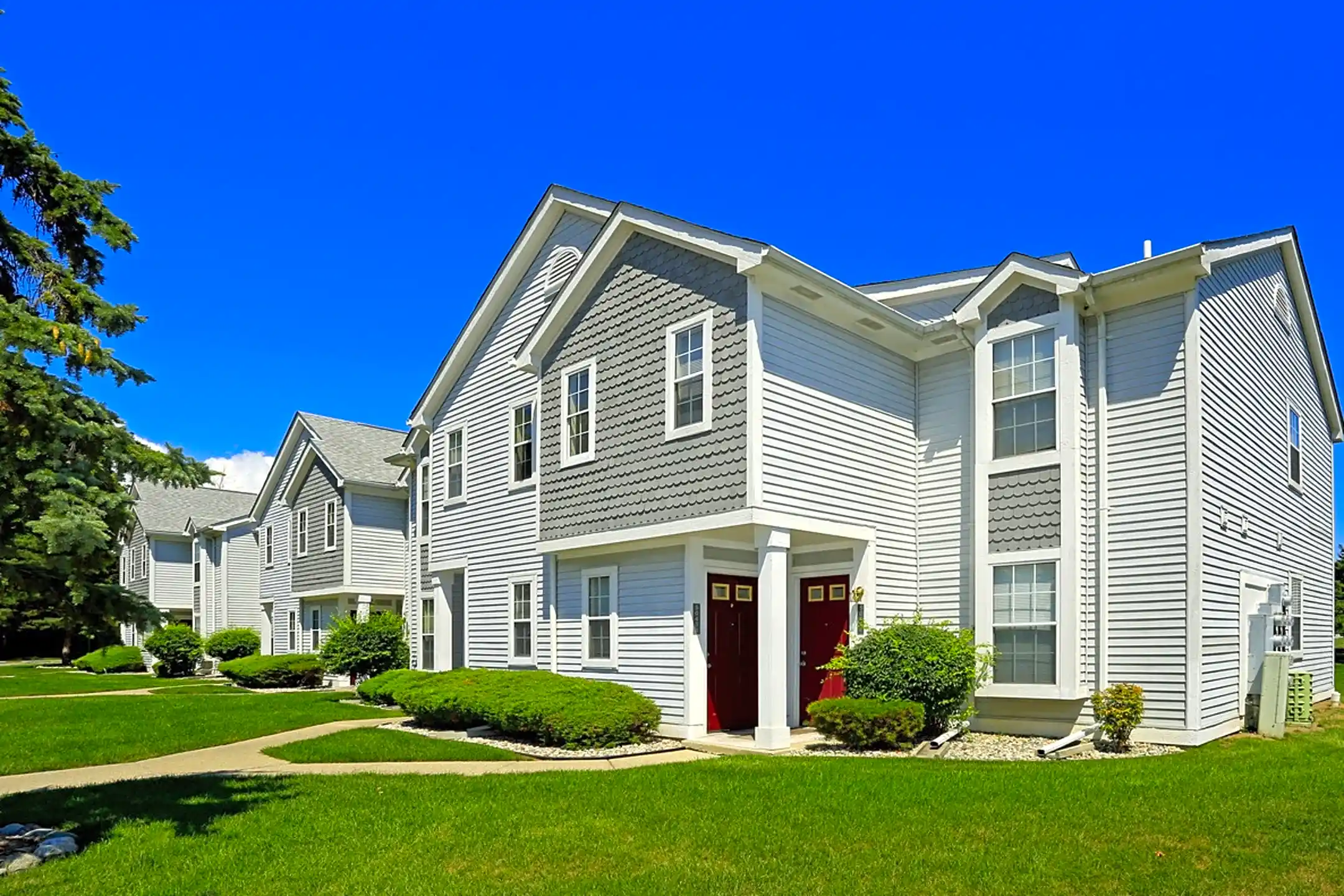 Oakview Square Apartments 50440 Oakview Dr Chesterfield, MI