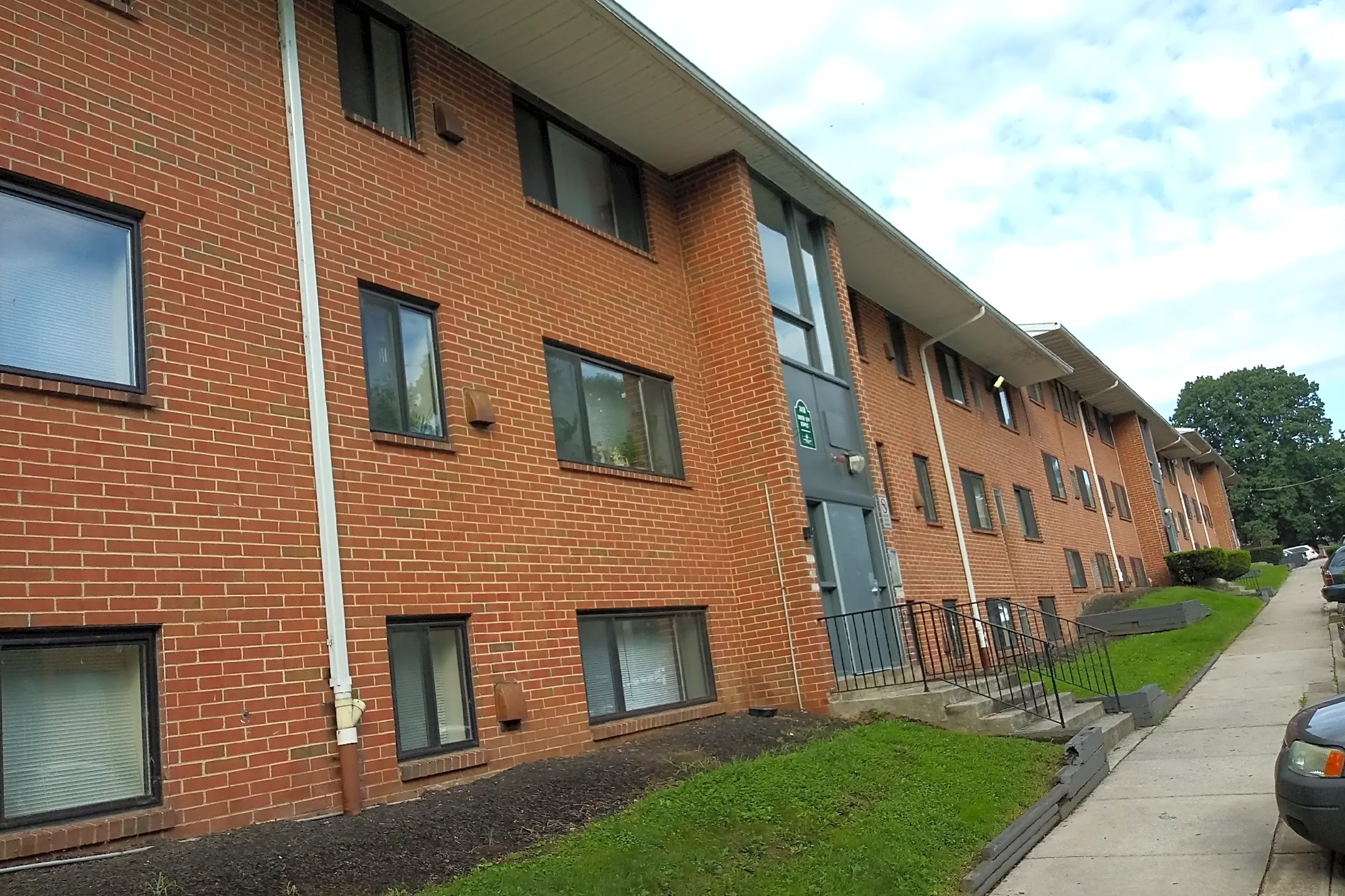 Harrisburg Park Apartments - 1410 S 15th St Ofc 201 | Harrisburg, PA ...