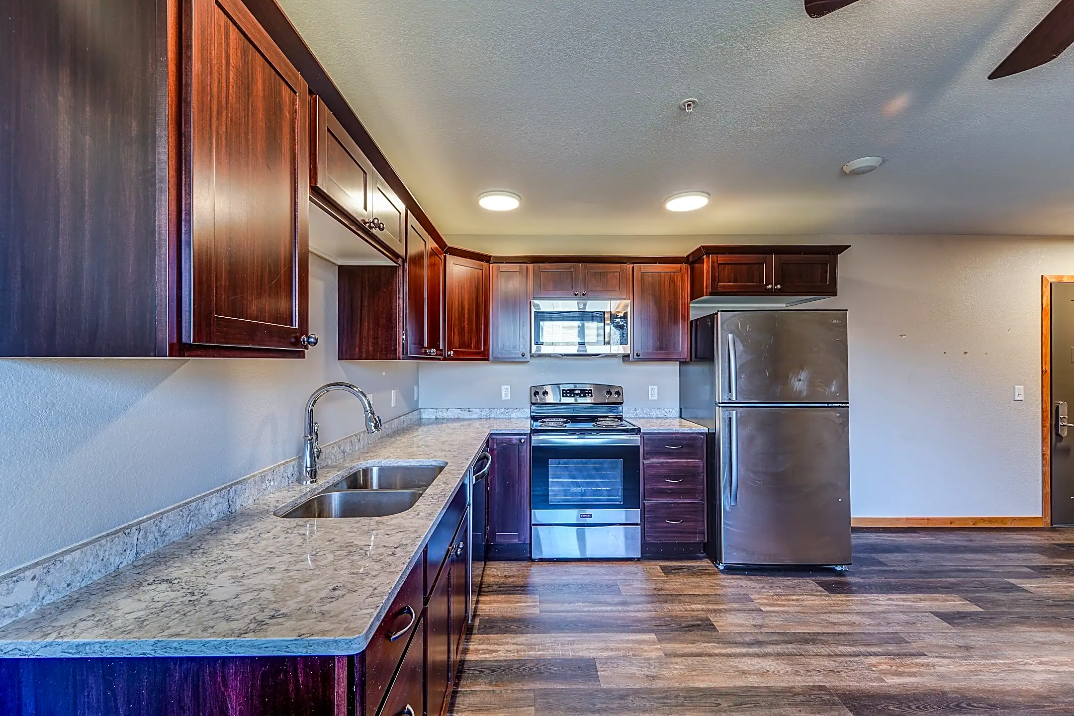 Sunset Place Apartments 216 Sunset Place Neillsville, WI Apartments