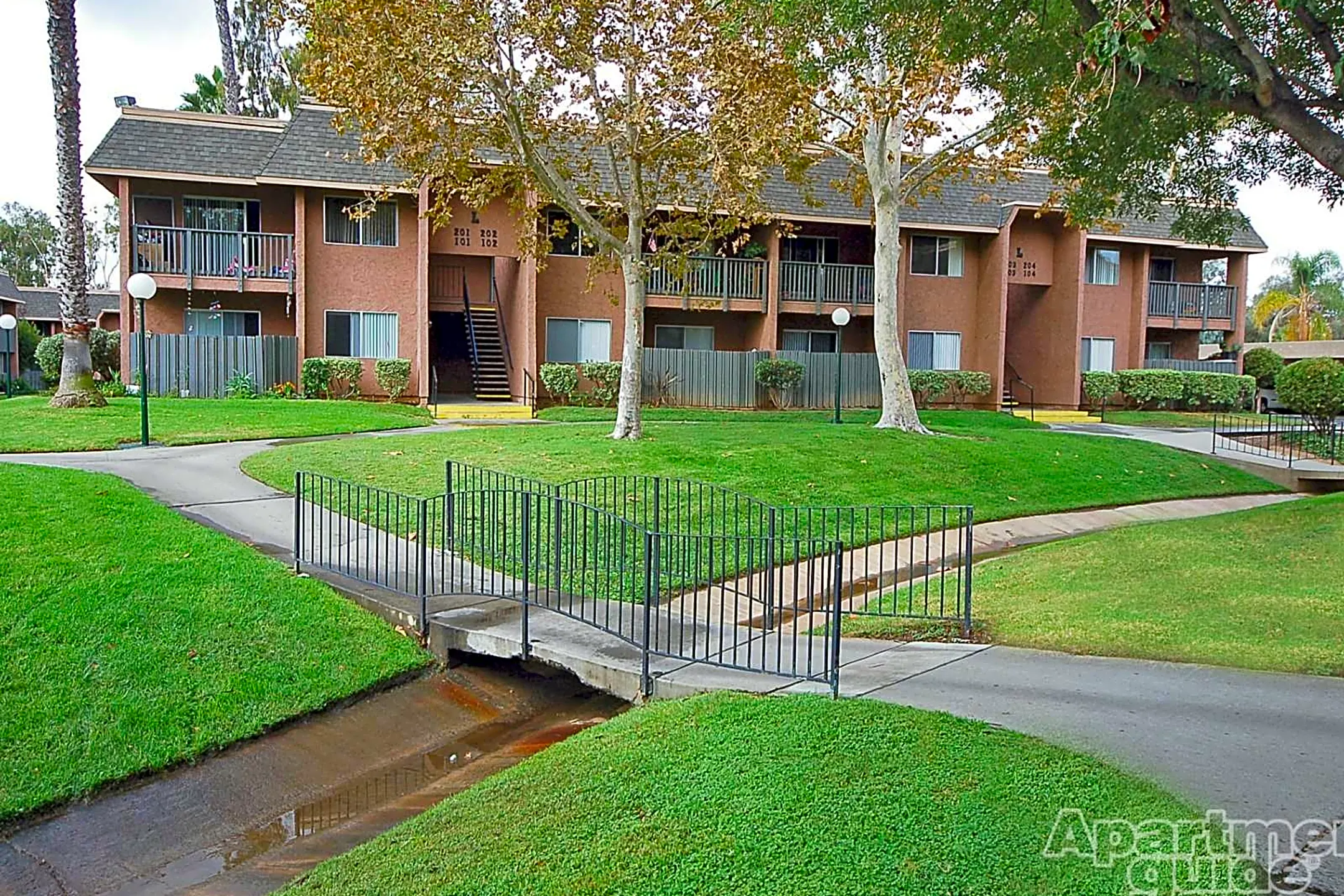 Glenbrook Terrace Apartments