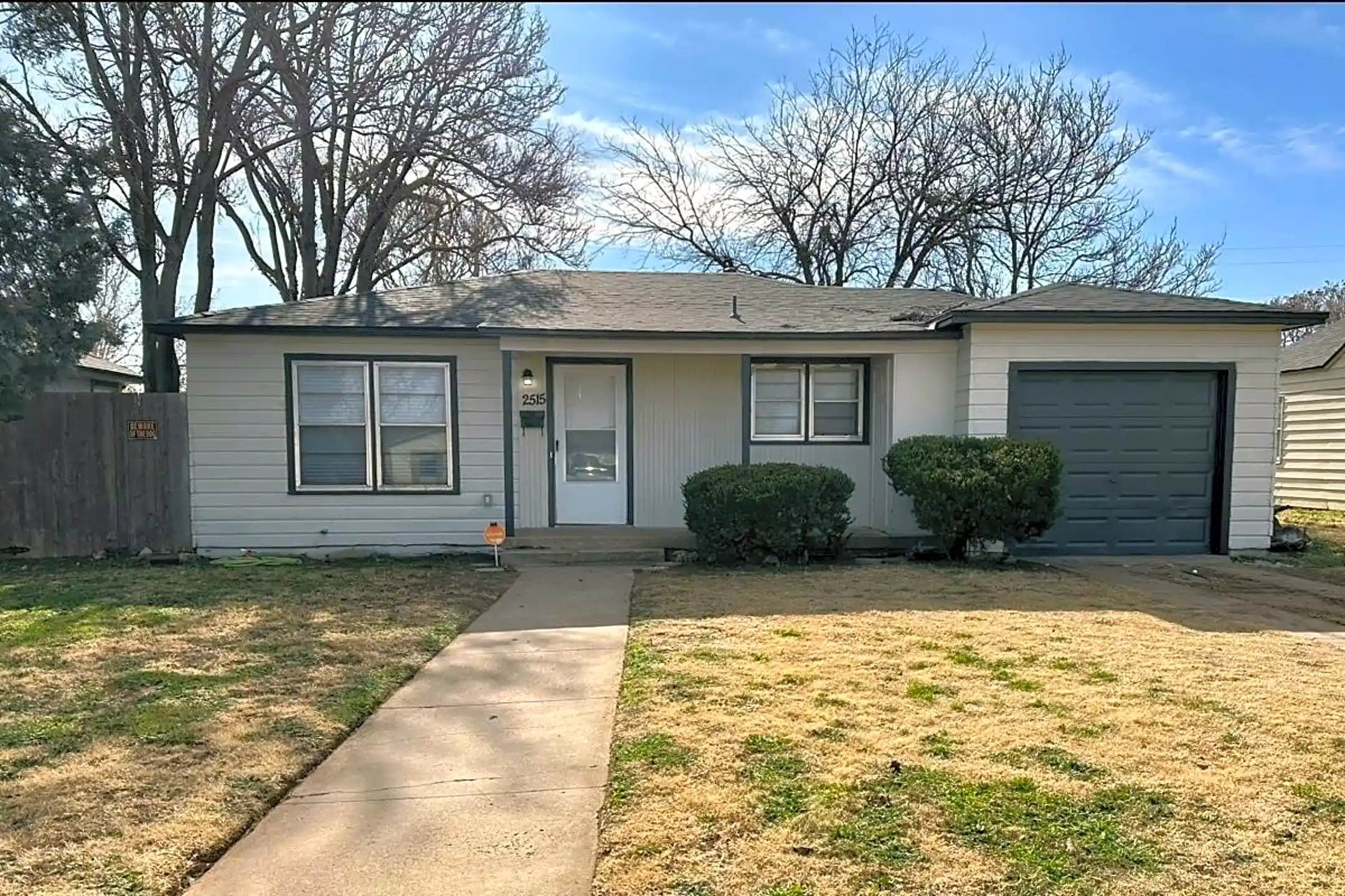 2515 40th St | Lubbock, TX Houses for Rent | Rent.