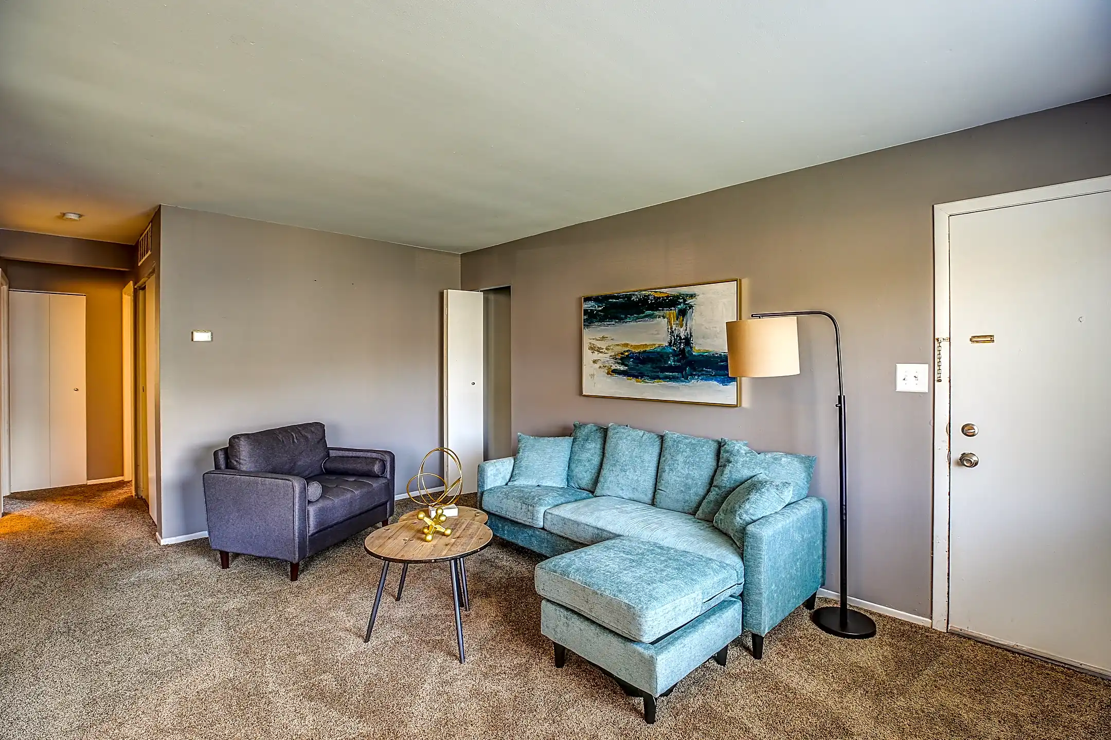 Living Room - The Brandt at 6851 - Dayton, OH