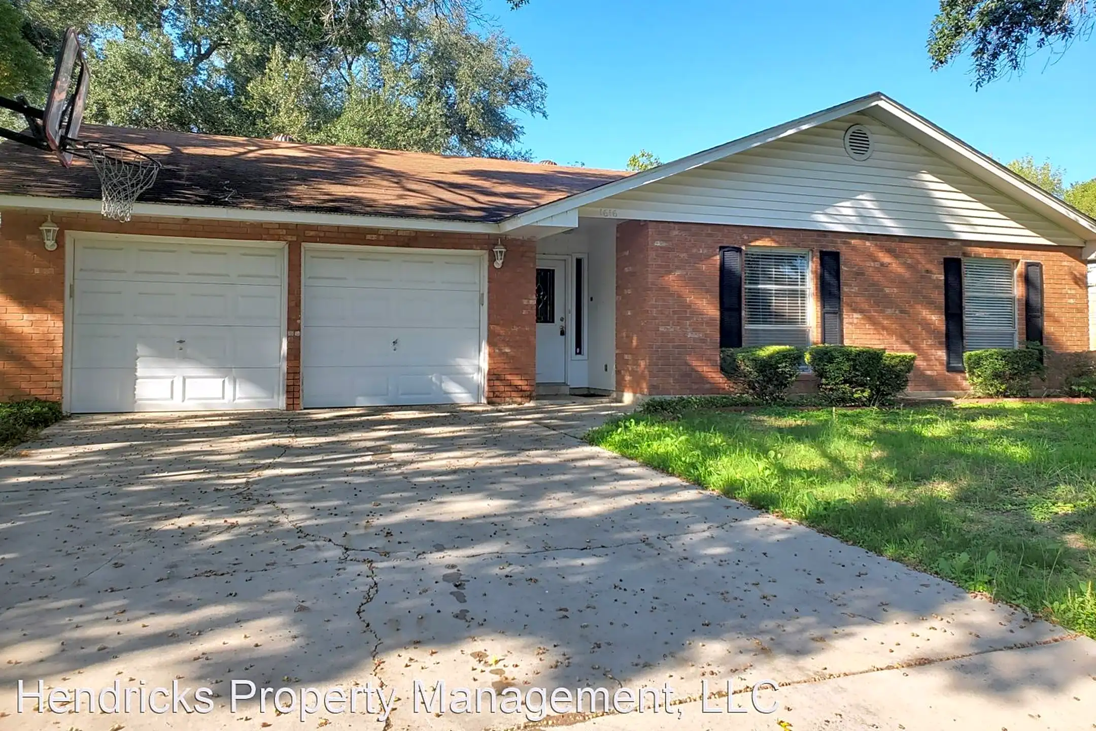 1616 Redwood St Seguin, TX Houses for Rent Rent.