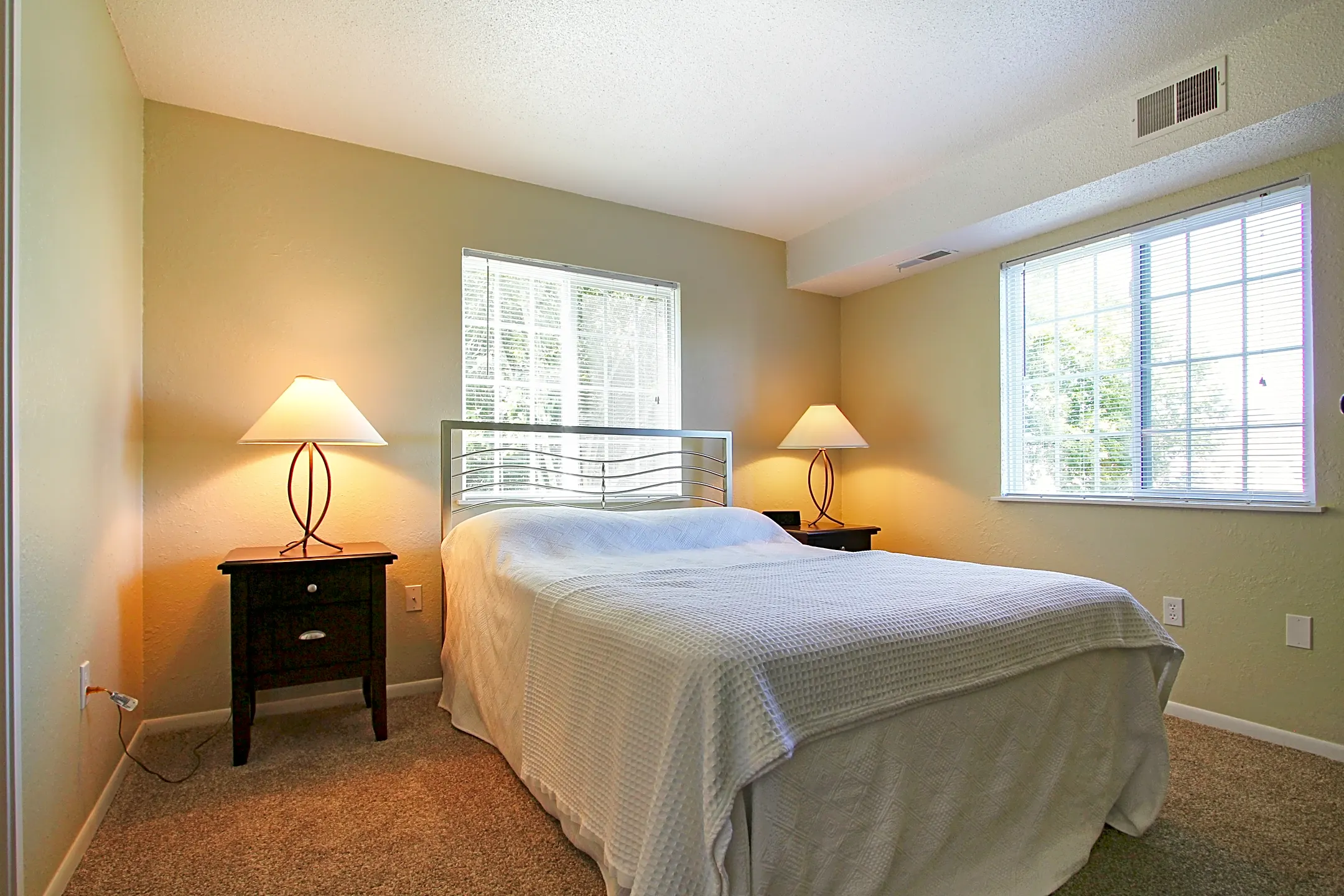 Little Traverse Village 301 Lafayette St. Petoskey, MI Apartments