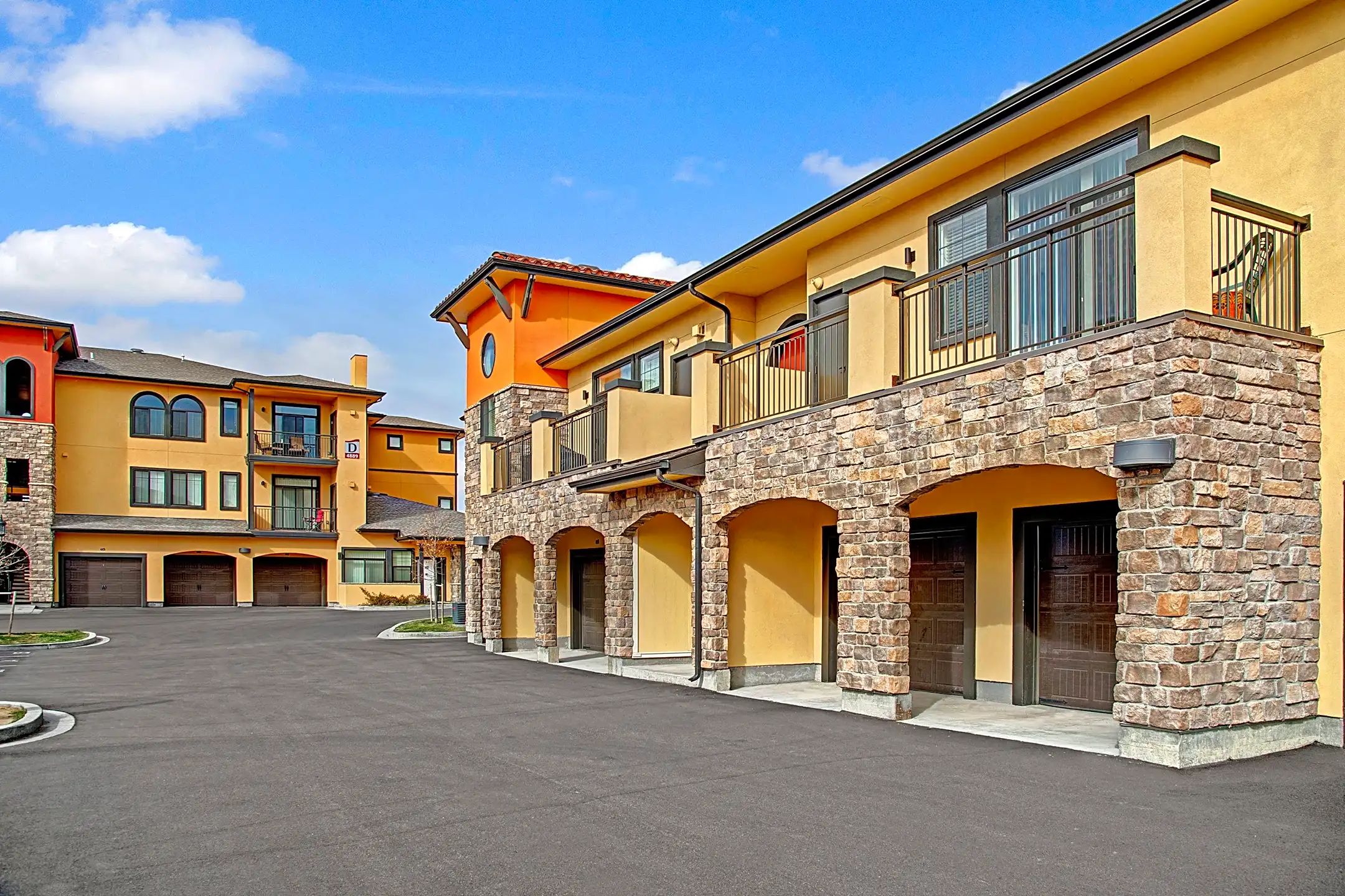 la-bella-vita-apartment-homes-4505-amarosa-heights-colorado-springs