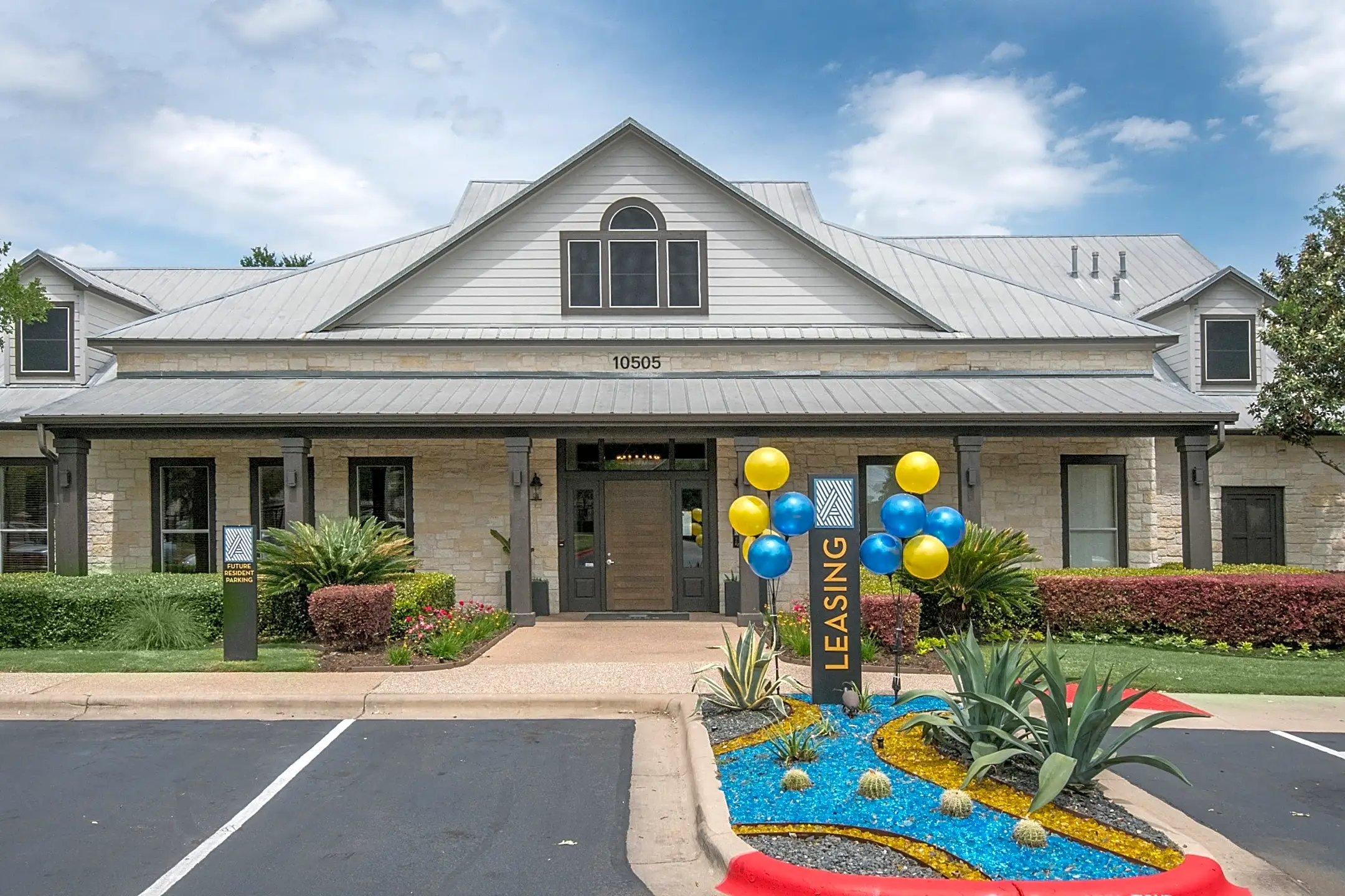 Bridge at Asher 10505 South Interstate 35 Austin, TX Apartments for