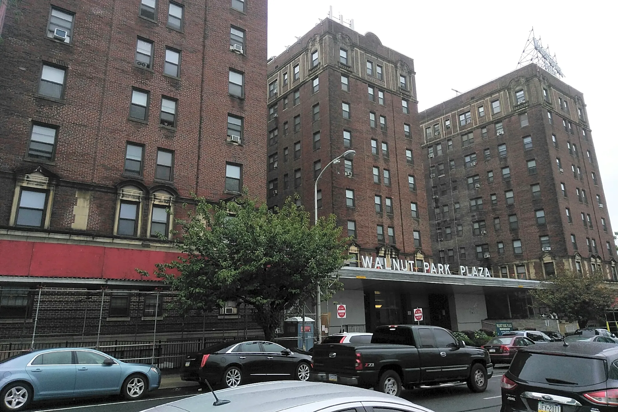 Walnut Park Plaza Apartments