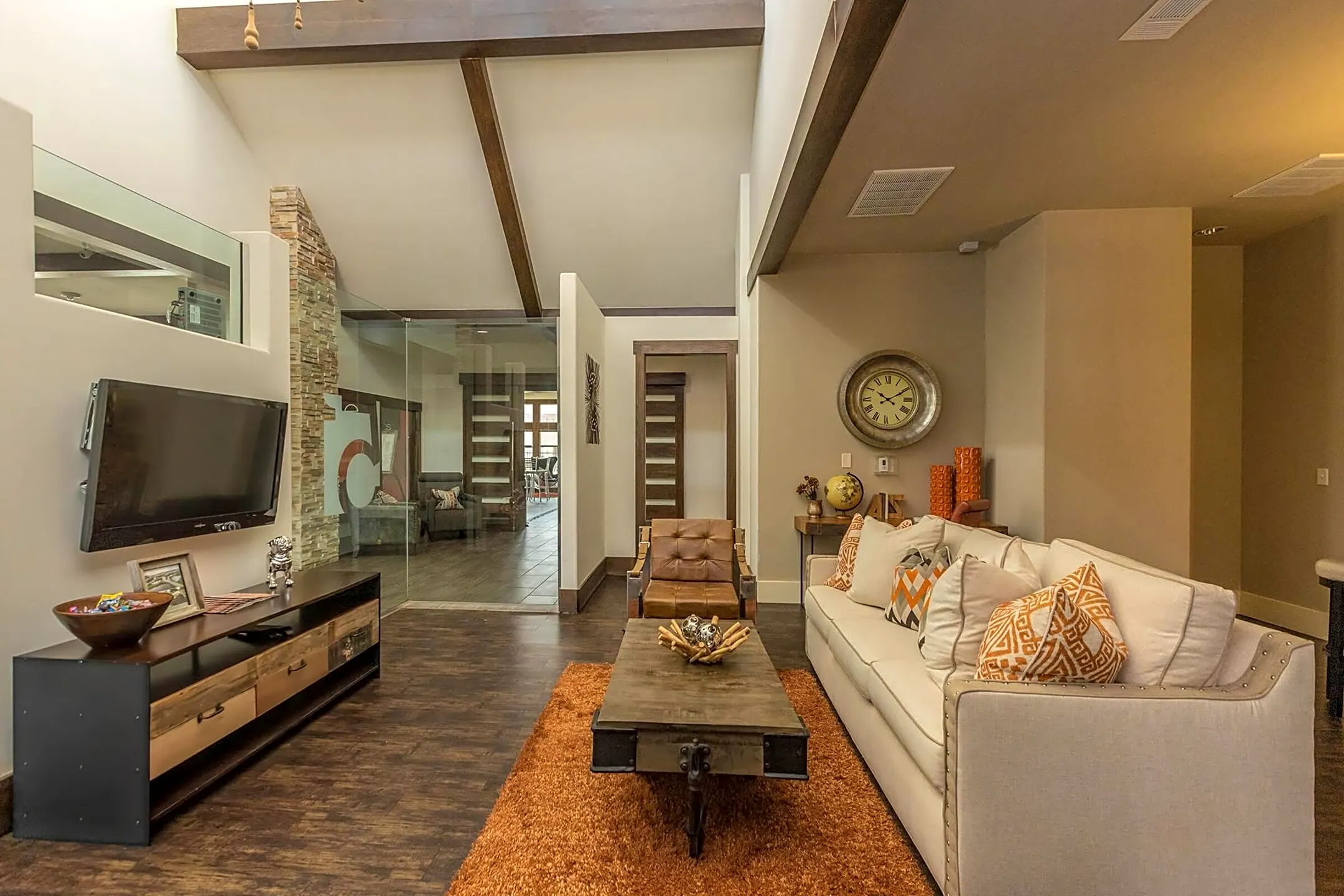 5iftyOne at Tradan Heights 920 South Murphy Street Stillwater, OK