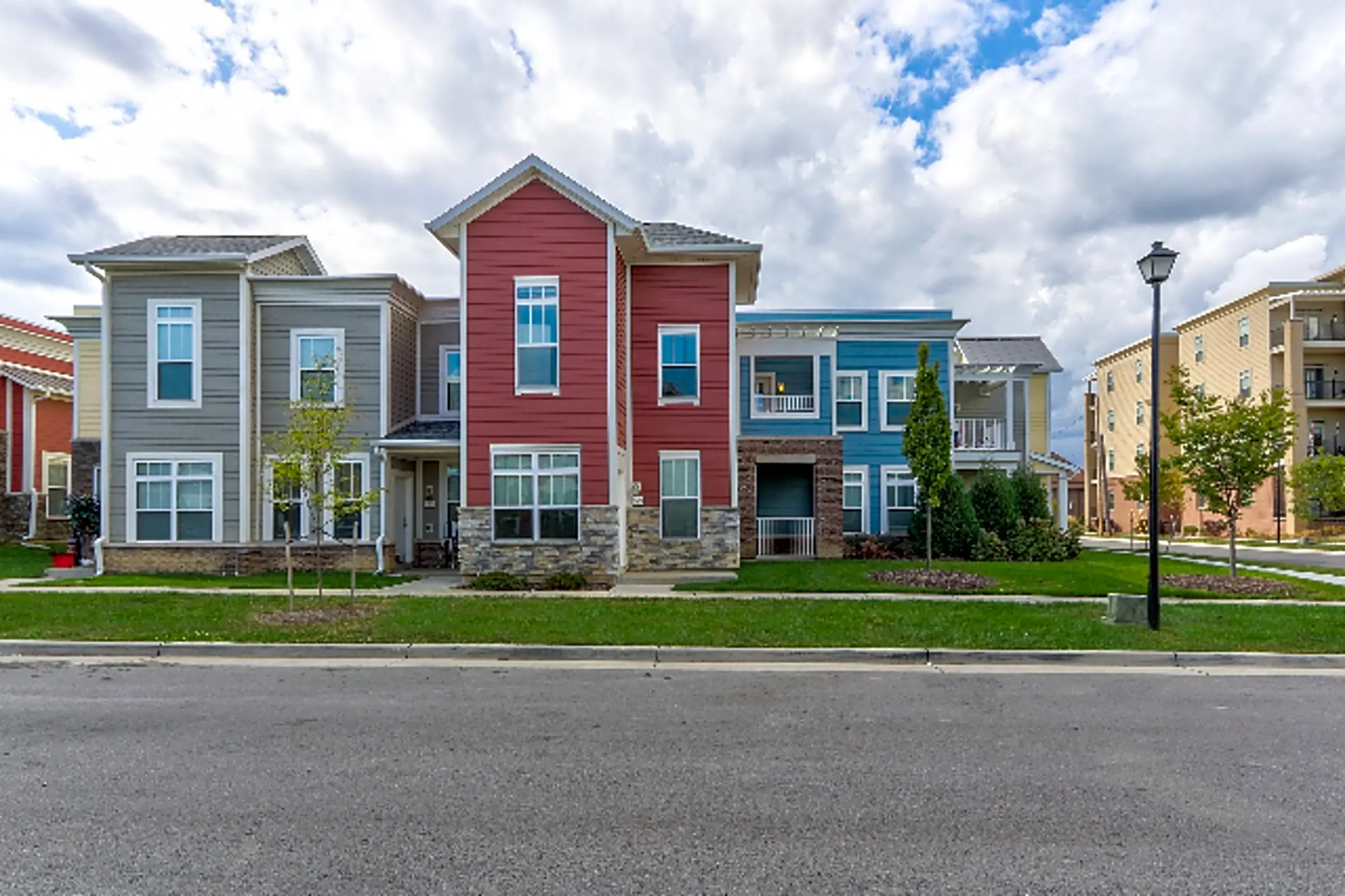 Collingwood Green 800 Division St Toledo, OH Townhomes for Rent Rent.