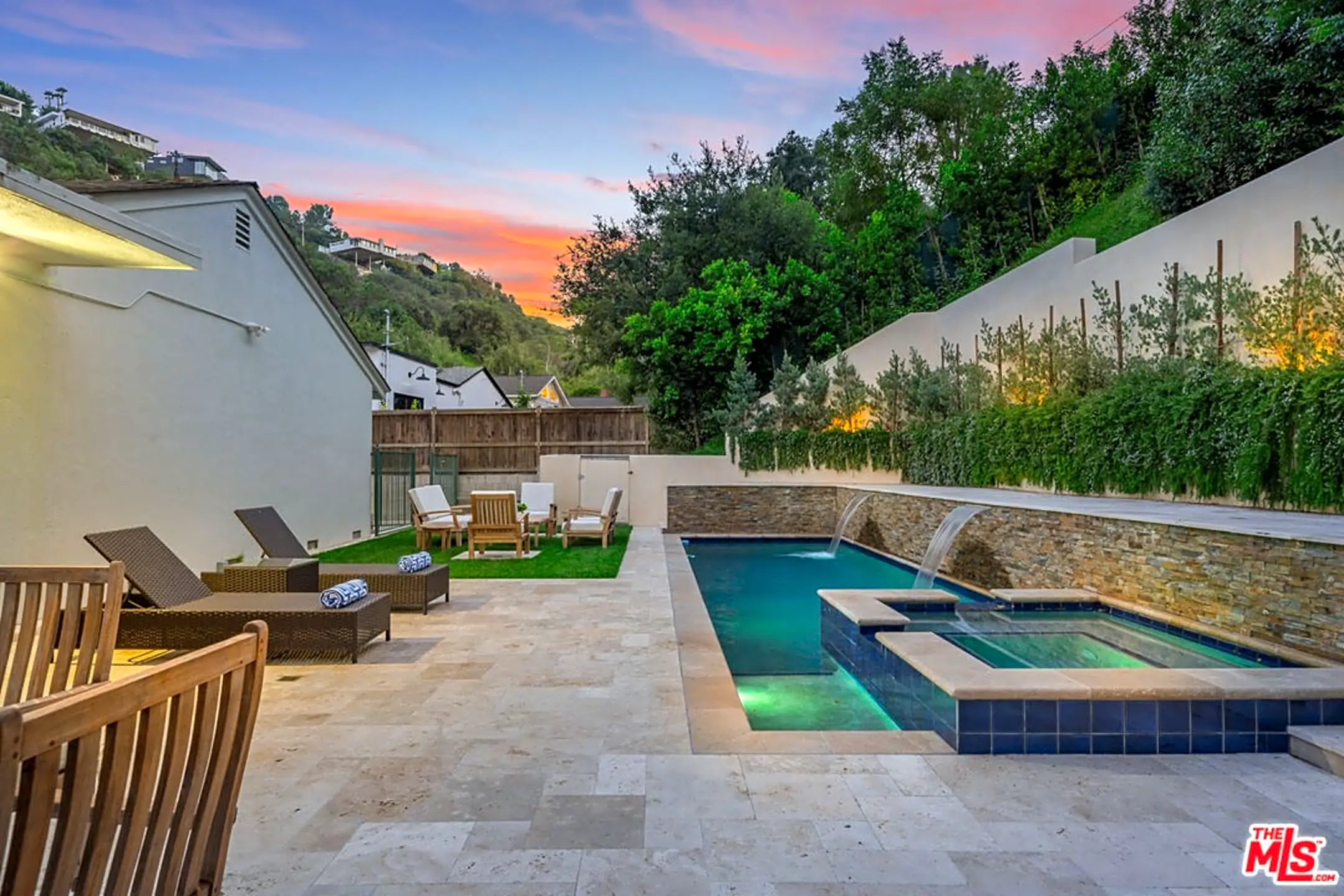 Pool - 3771 Longview Valley Rd - Los Angeles, CA