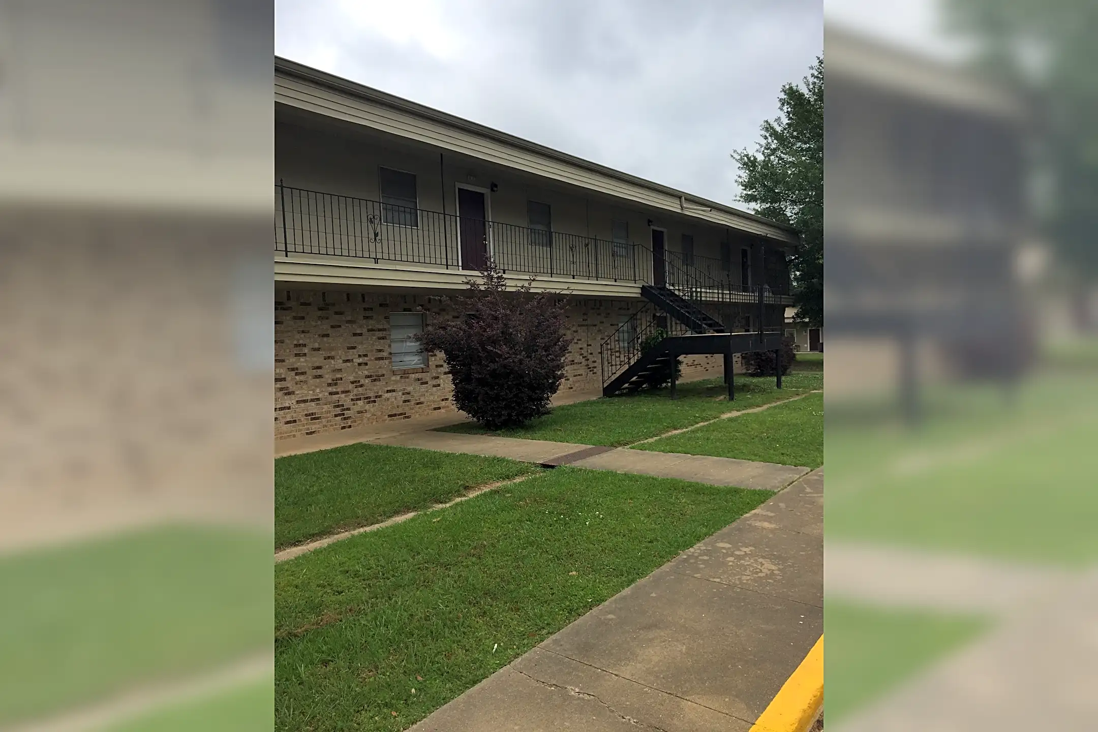 2901 E Travis St 2901 E Travis St unit UNIT6 Marshall, TX Houses