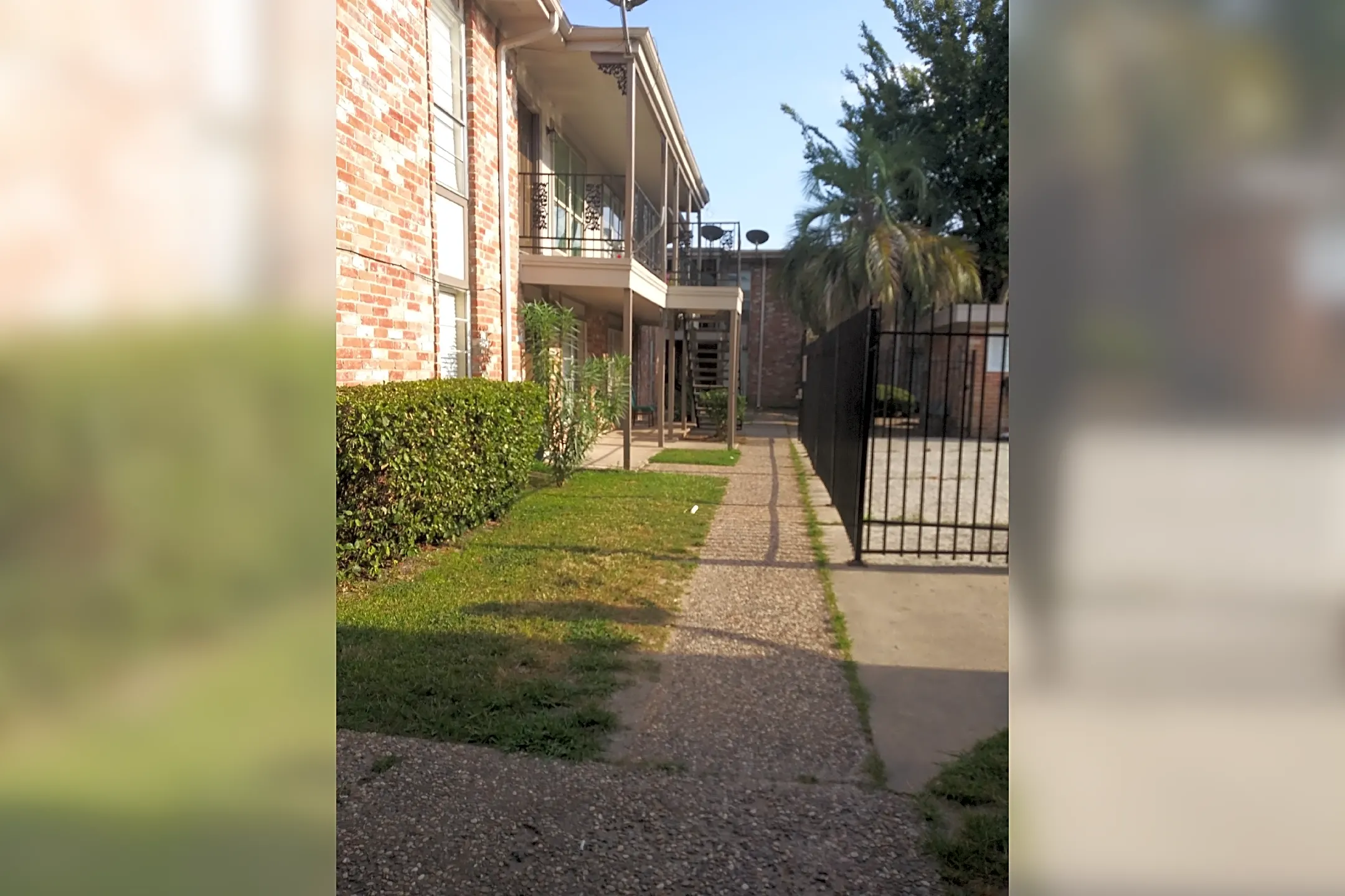 MCARTHUR PARK 9616 Long Point Rd Houston, TX Apartments for Rent