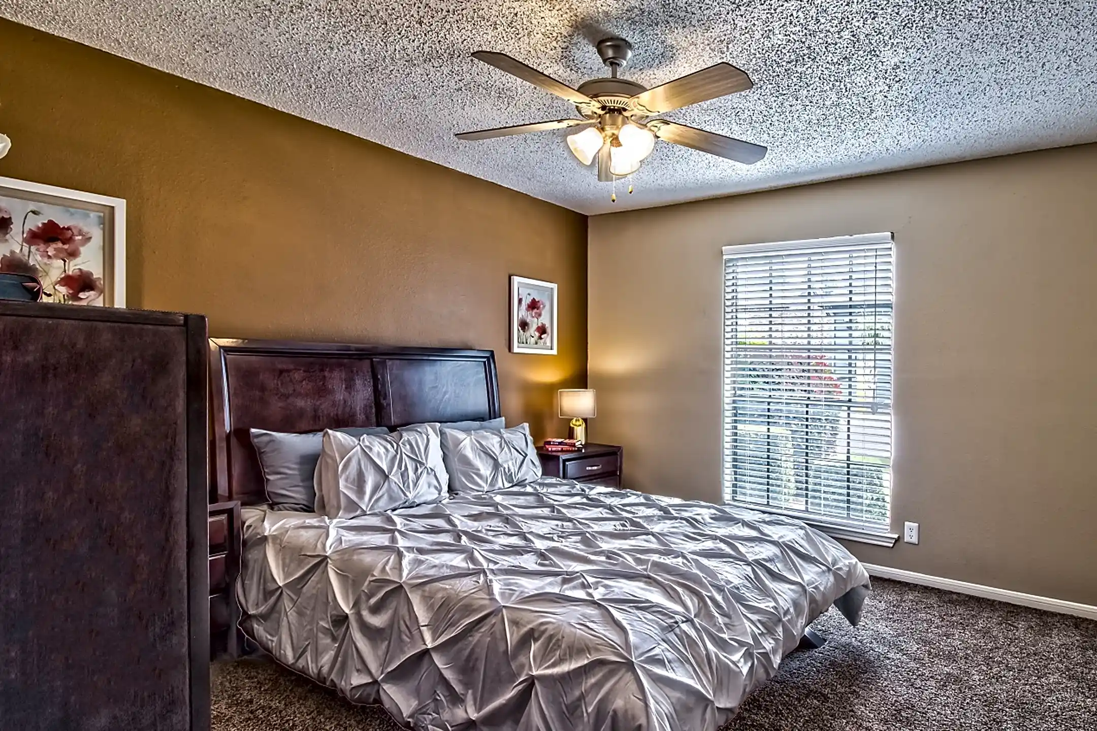 Woodhill Apartments 1408 Teasley Ln Denton, TX Apartments for Rent