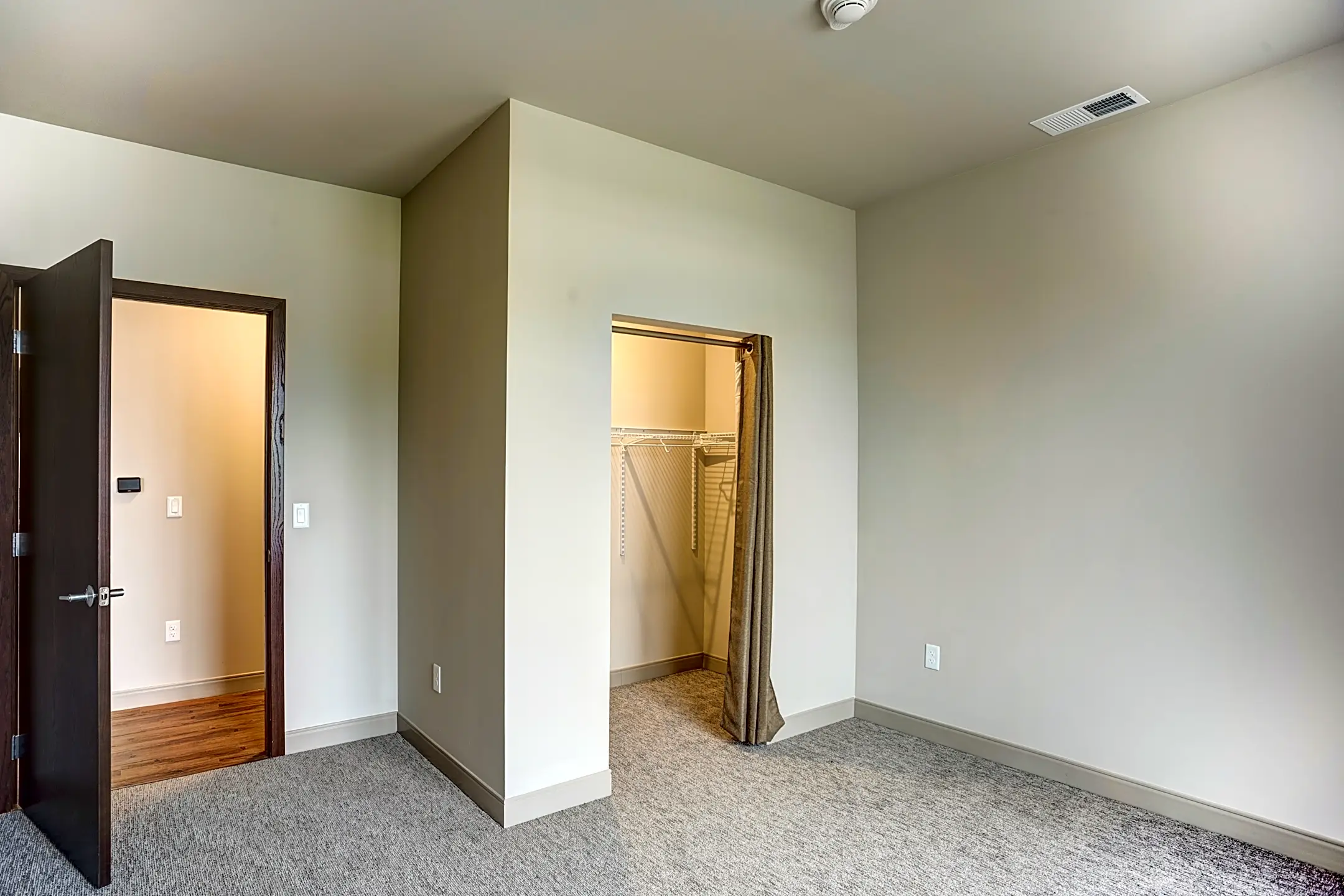 Garfield School 1815 25th Avenue Moline, IL Apartments for Rent Rent.