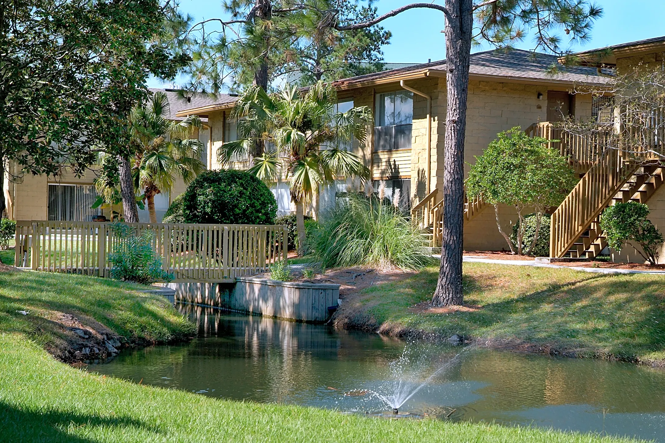 St. John's Pointe 141 Old Orange Park Rd Orange Park, FL Apartments