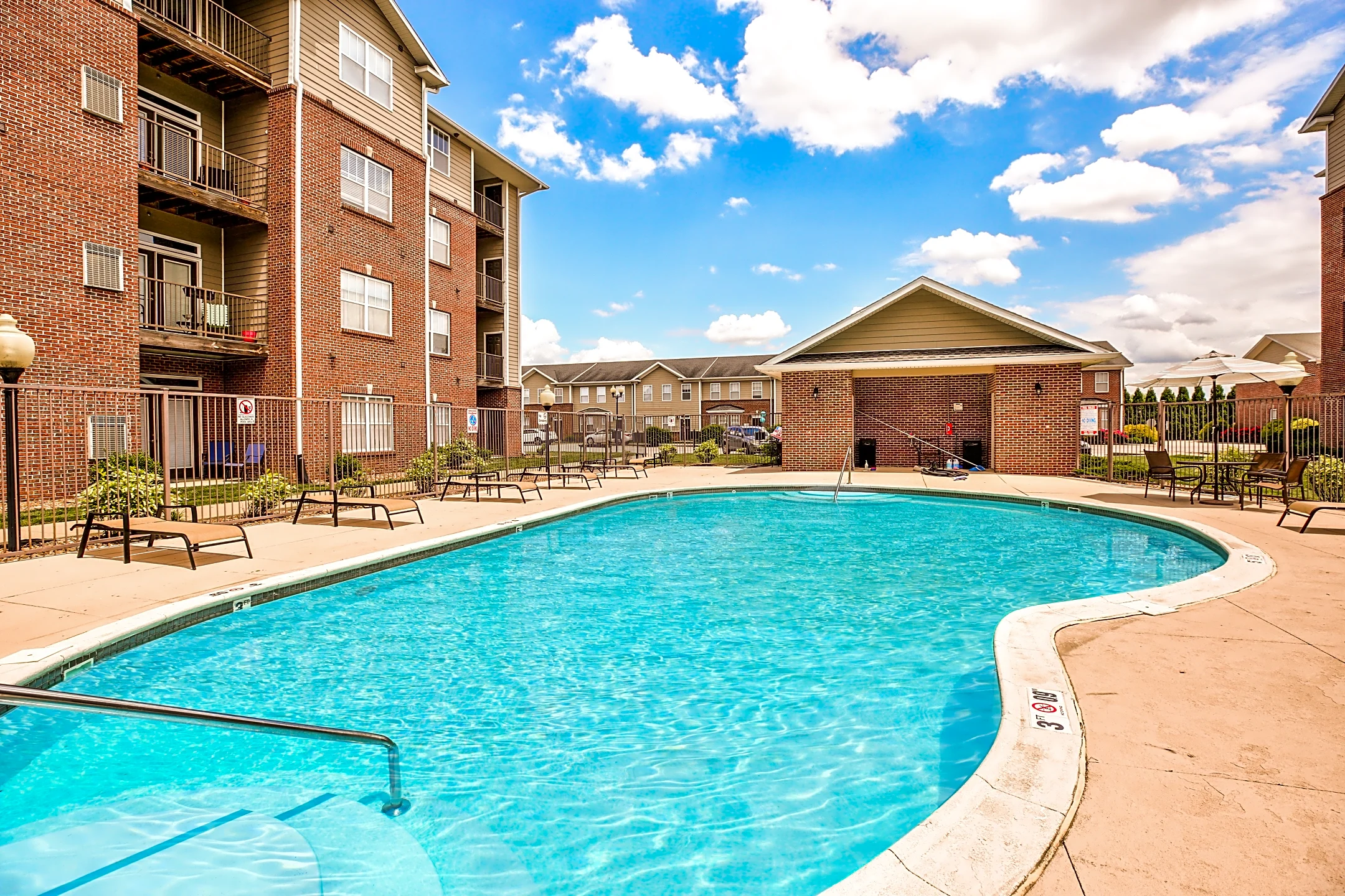 Pool - The Reserve Apartments & Townhomes - Evansville, IN