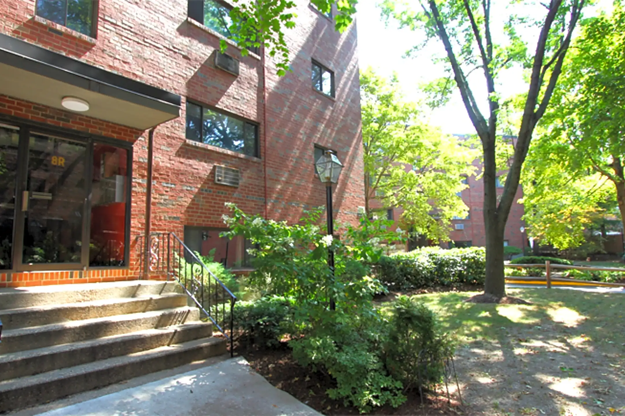 Riverside Watertown 820 Riverside St Watertown, MA Apartments for