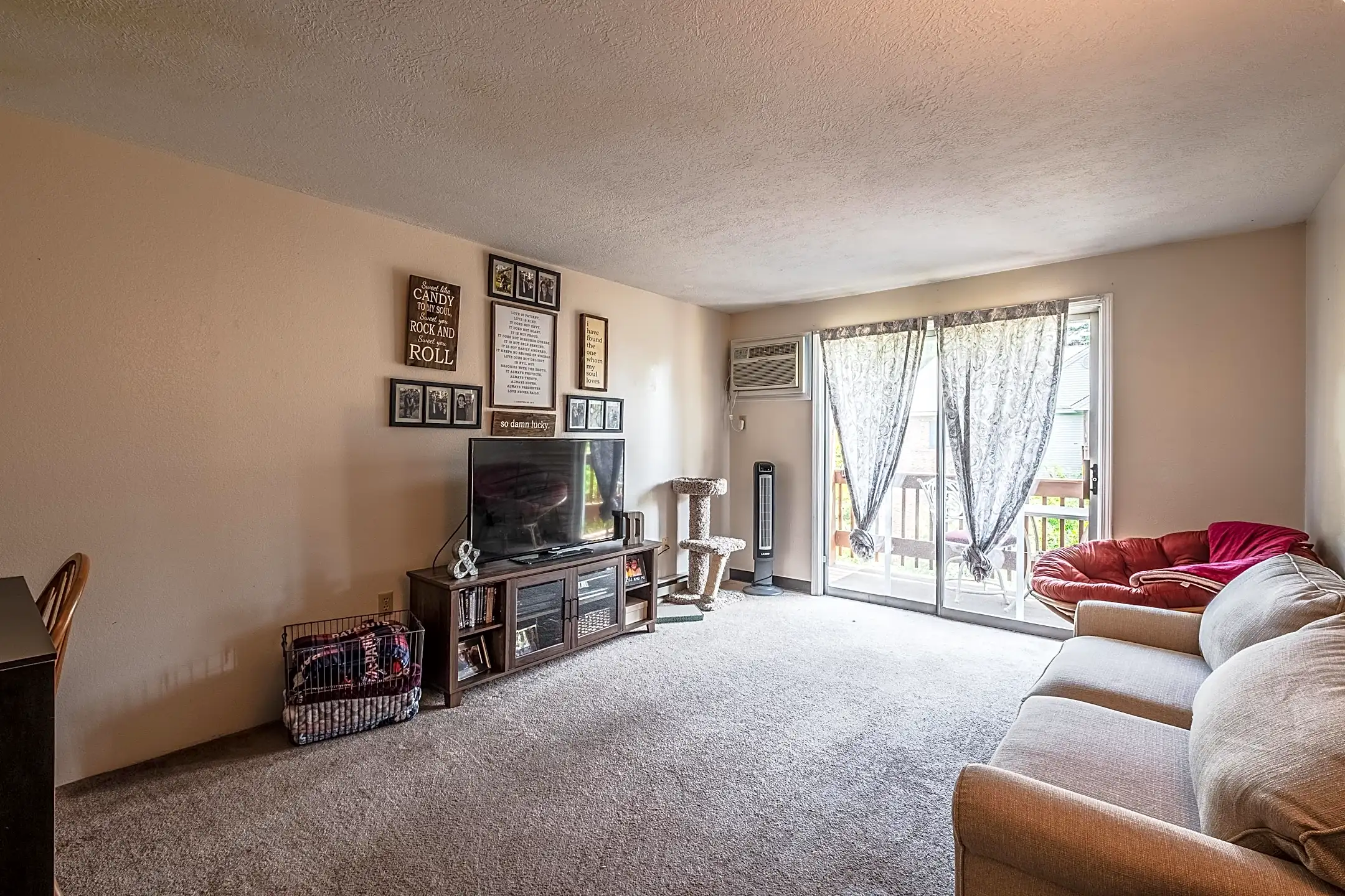 Pinewood Village Apartments Concord, NH 03303