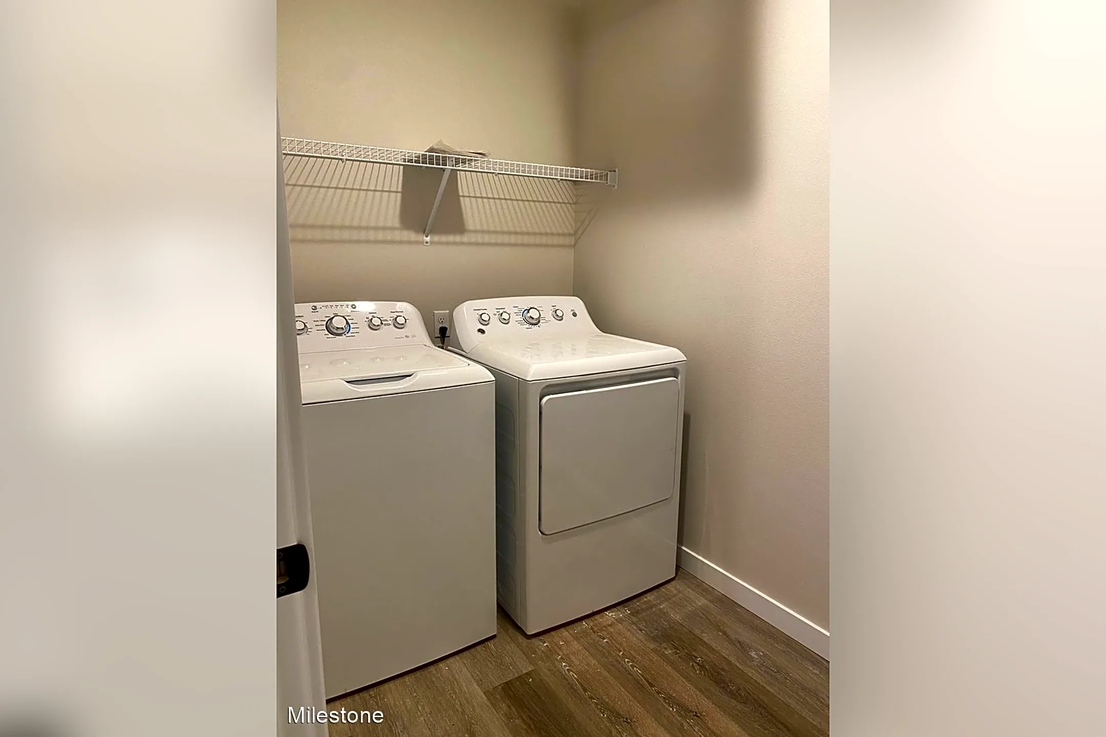 Chambers Reserve Townhomes 3 and 4 Bedroom Townhomes in Lacey! 3725