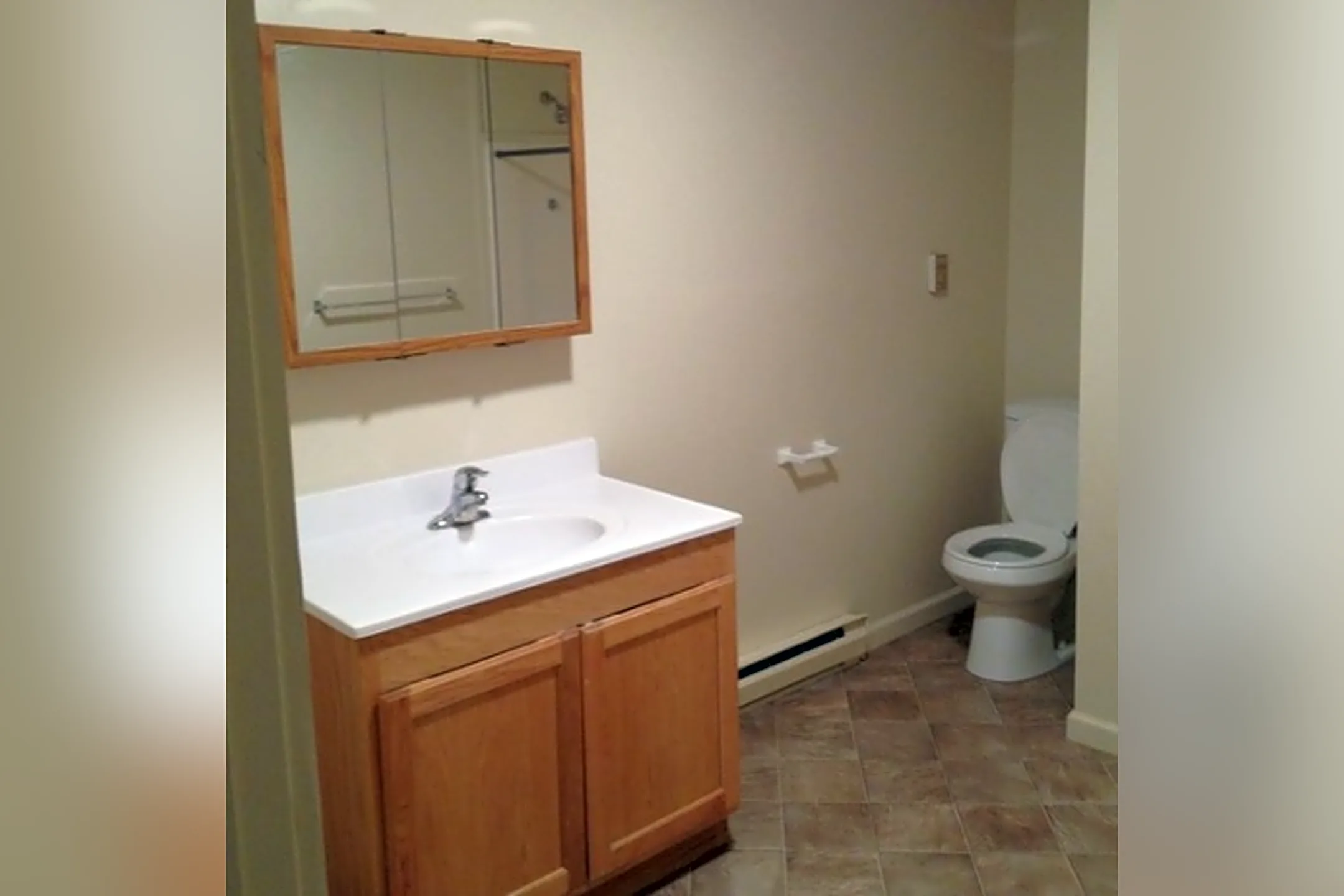 Lehman Street Townhomes 1800 Lehman Street Hershey, PA Apartments