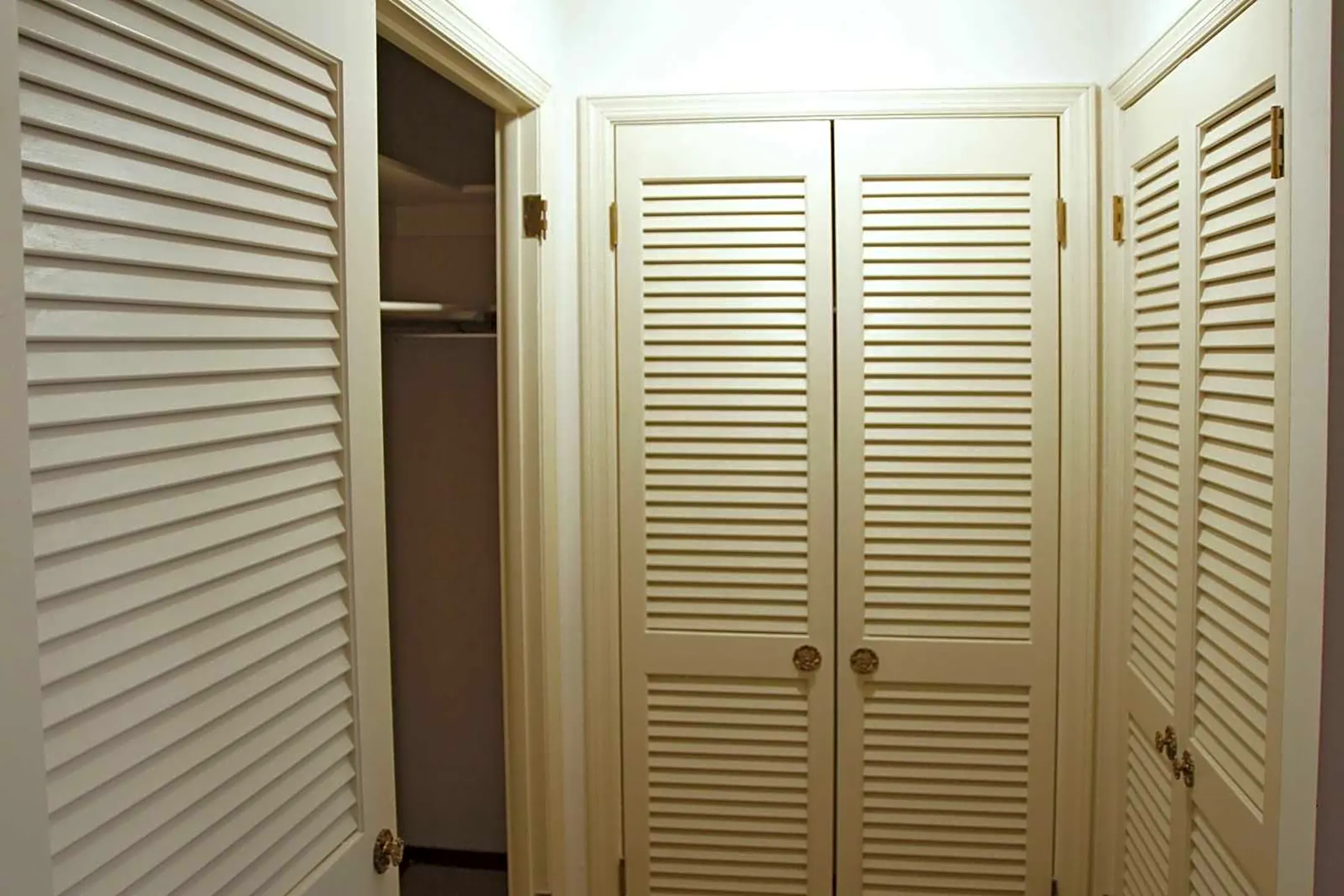Storage Room - Parkview Arms - Bexley, OH