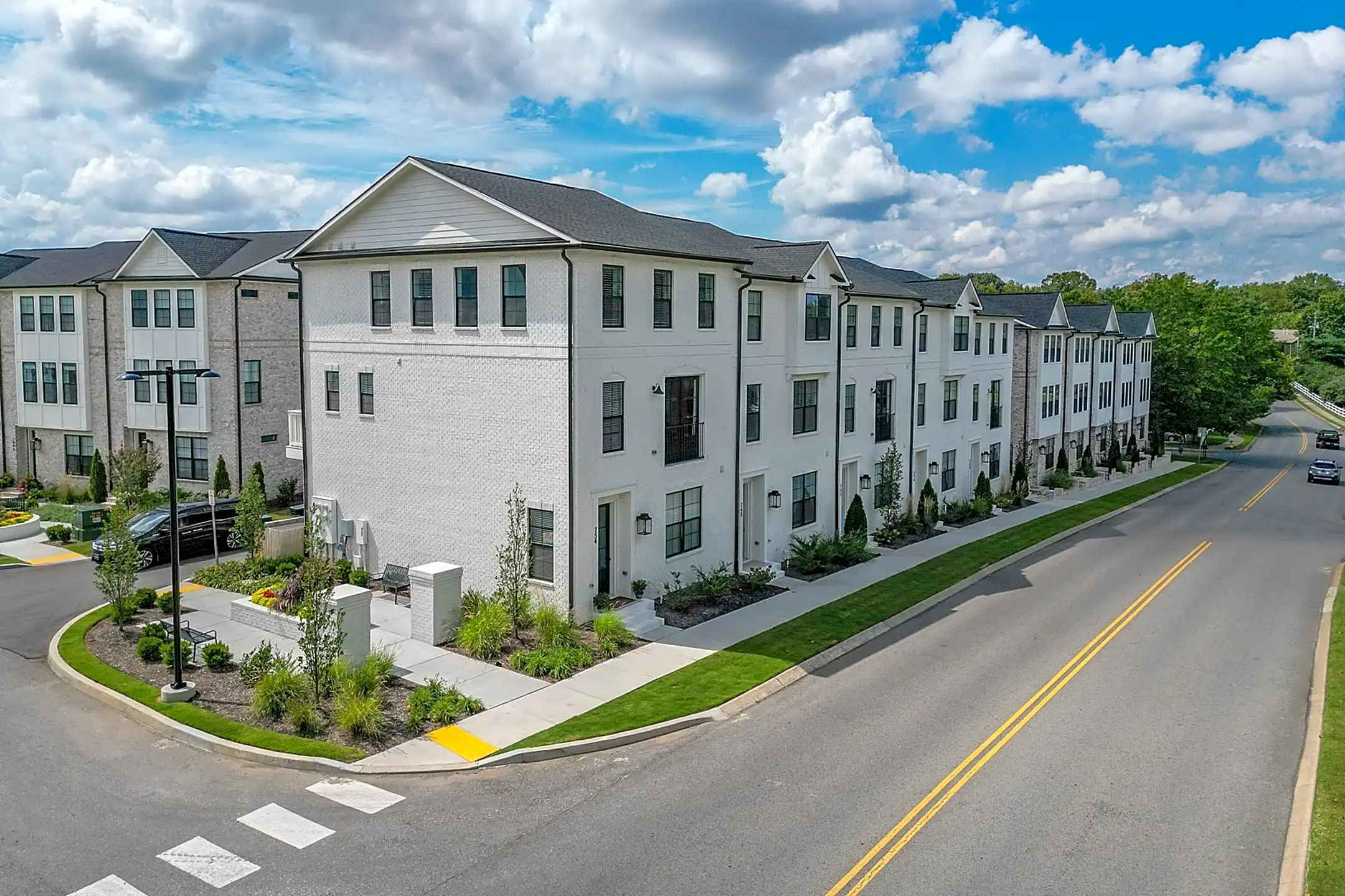 780 Townhomes 780 Oak Meadow Drive Franklin, TN Townhomes for Rent