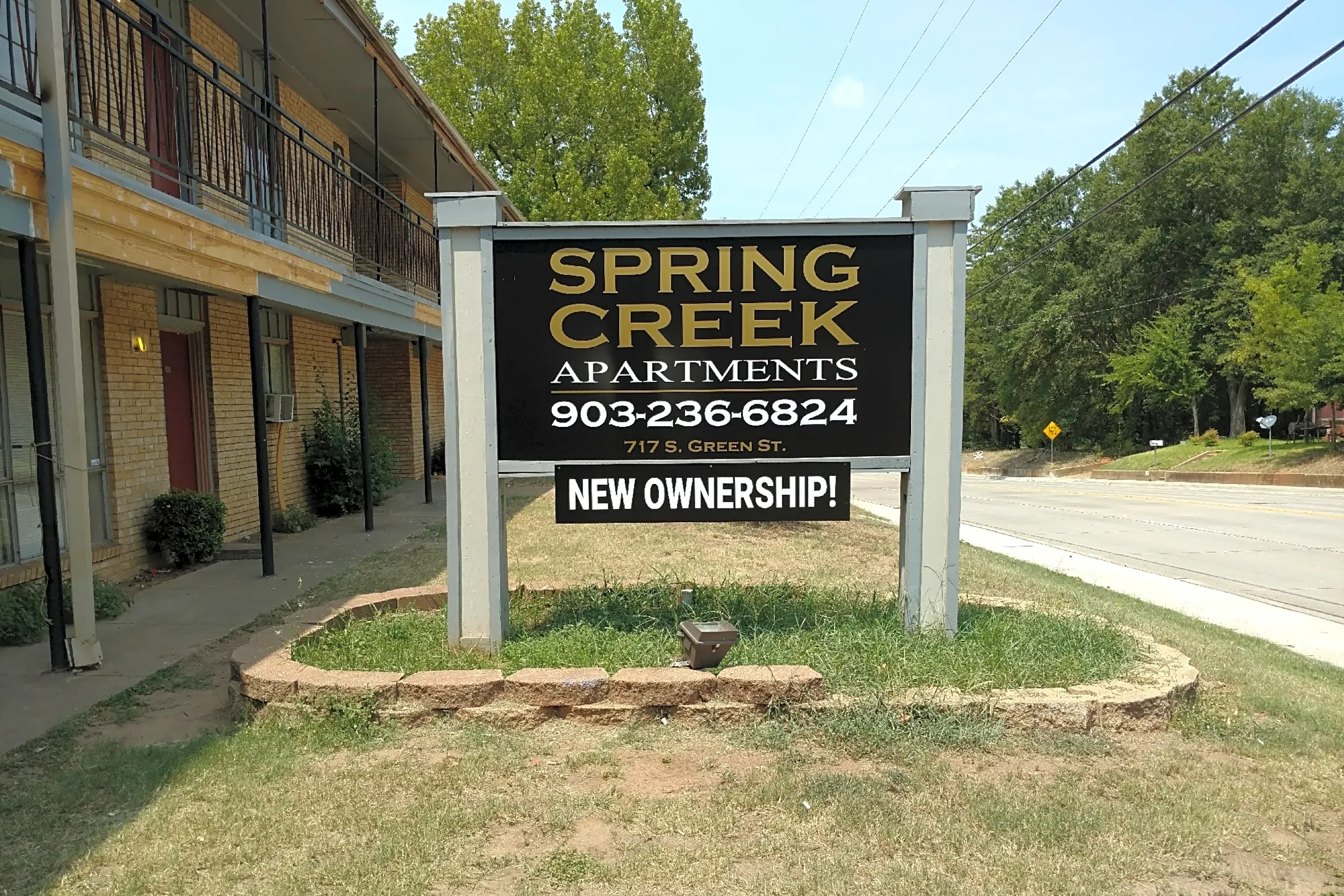 Pool - Spring Creek Apartments - Longview, TX