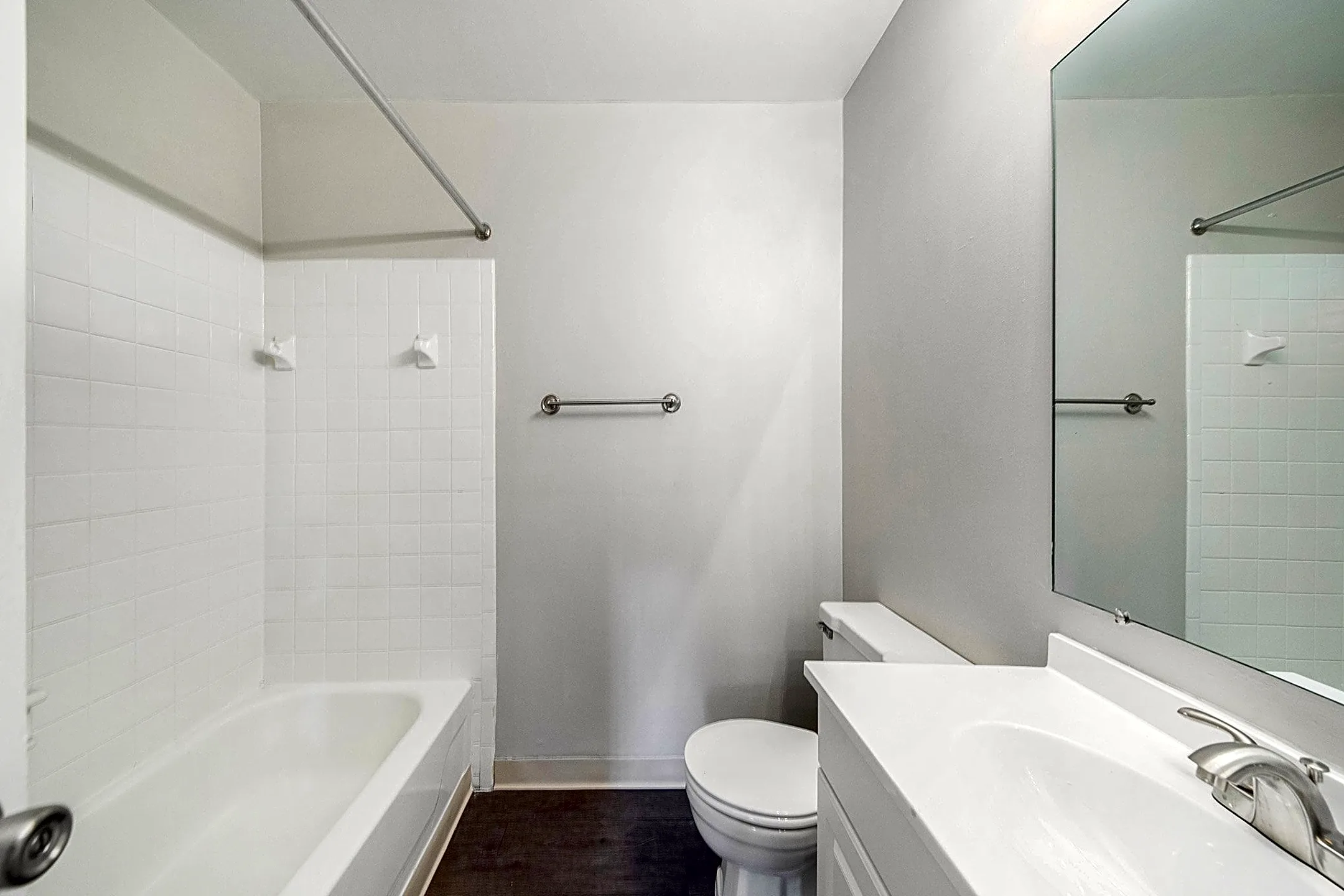 Midtown Square Apartments Wayne, MI 48184